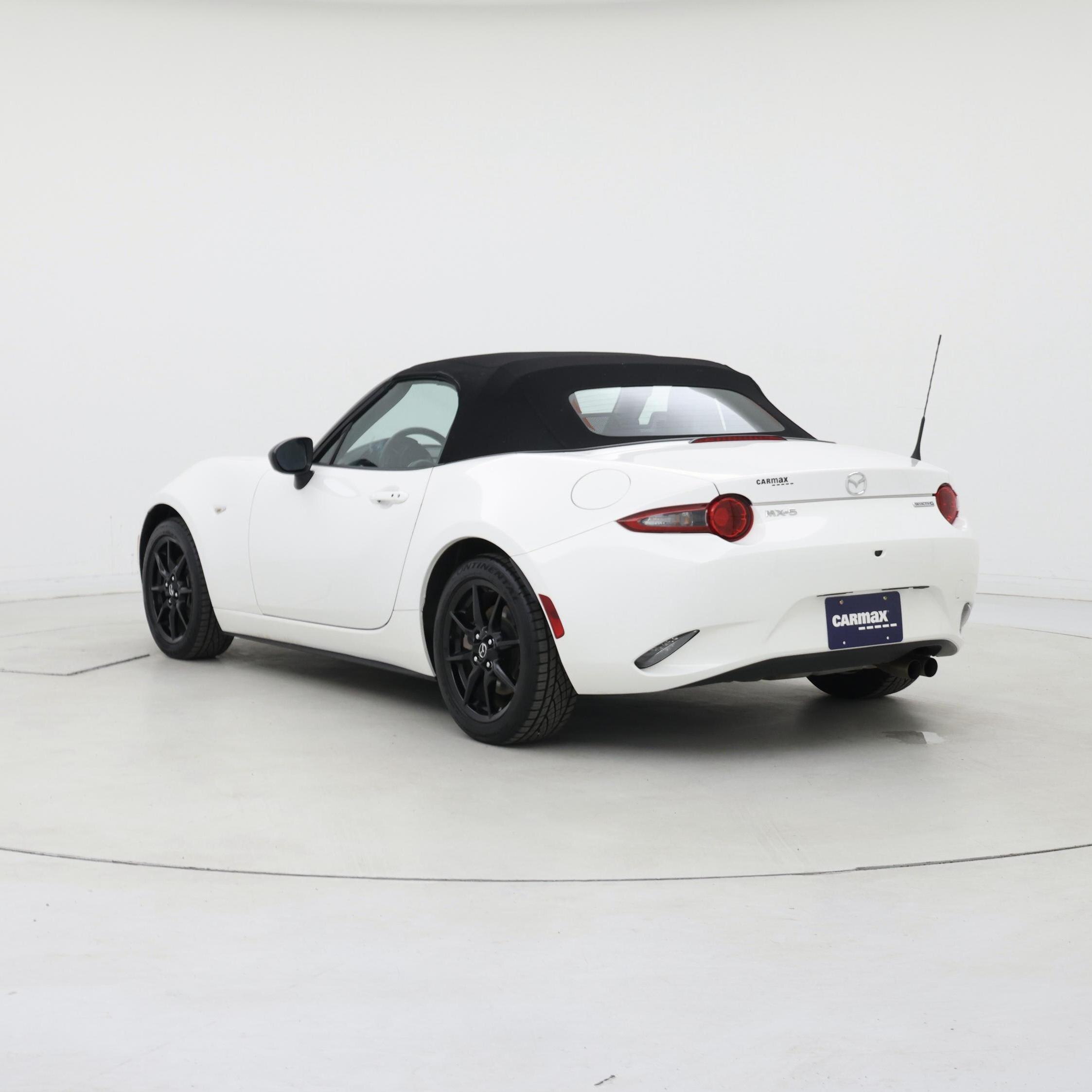 Thumbnail: 2021 Mazda MX-5 Miata - 2