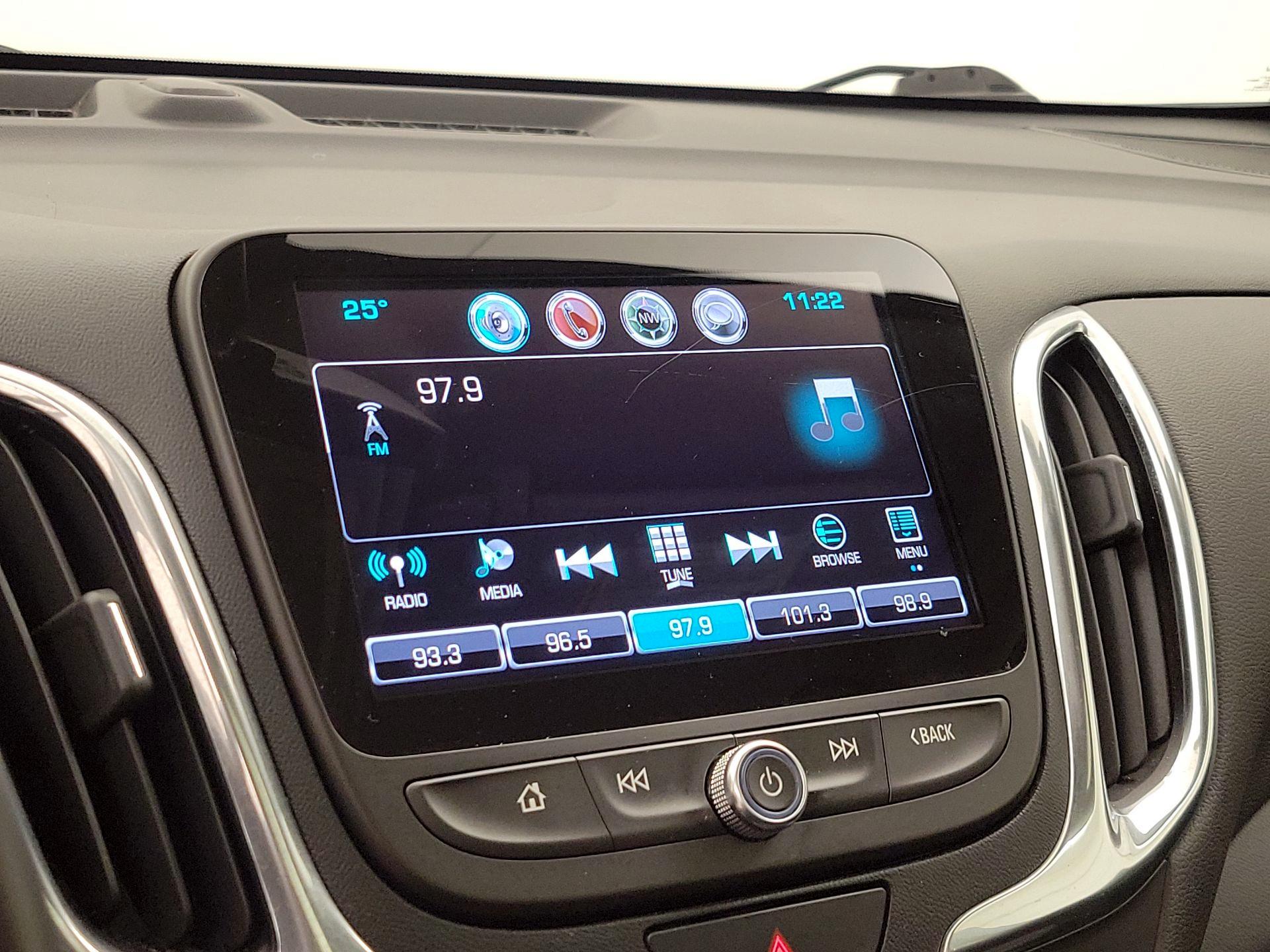 Thumbnail: 2018 Chevrolet Equinox - 15