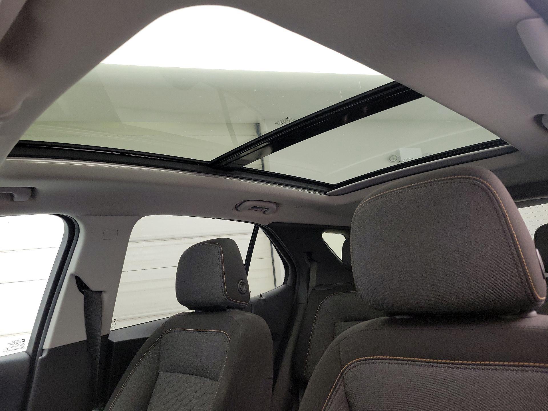 Thumbnail: 2018 Chevrolet Equinox - 19