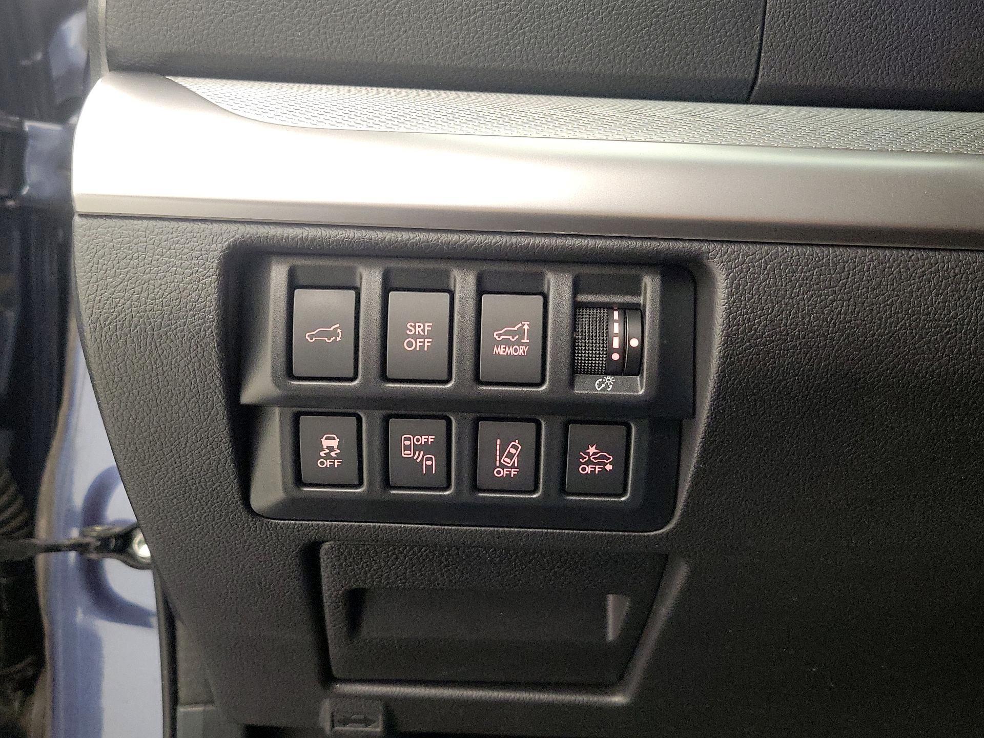 Thumbnail: 2017 Subaru Outback - 13