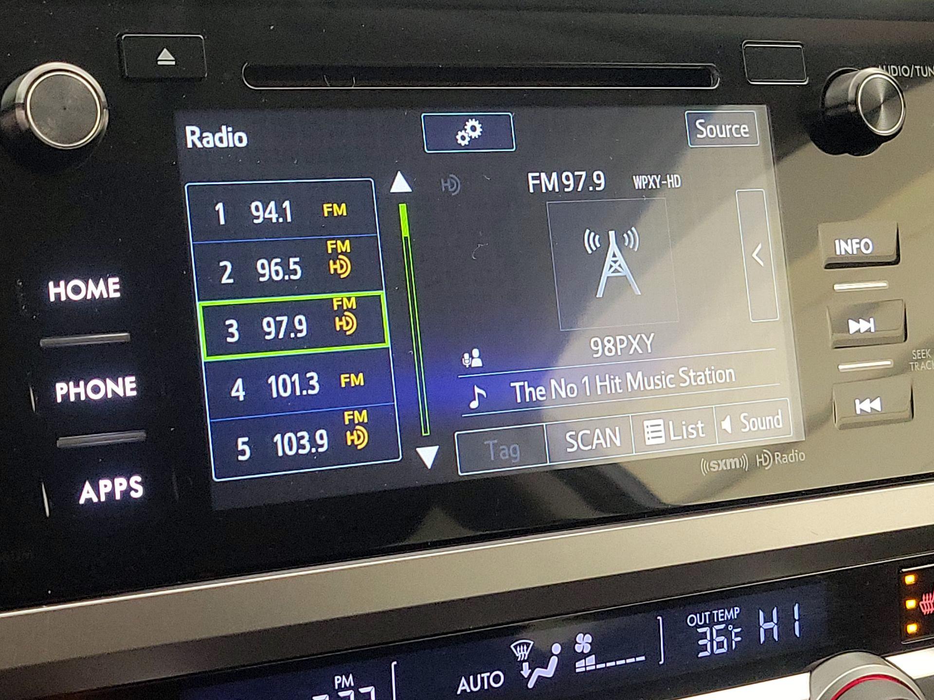 Thumbnail: 2017 Subaru Outback - 15