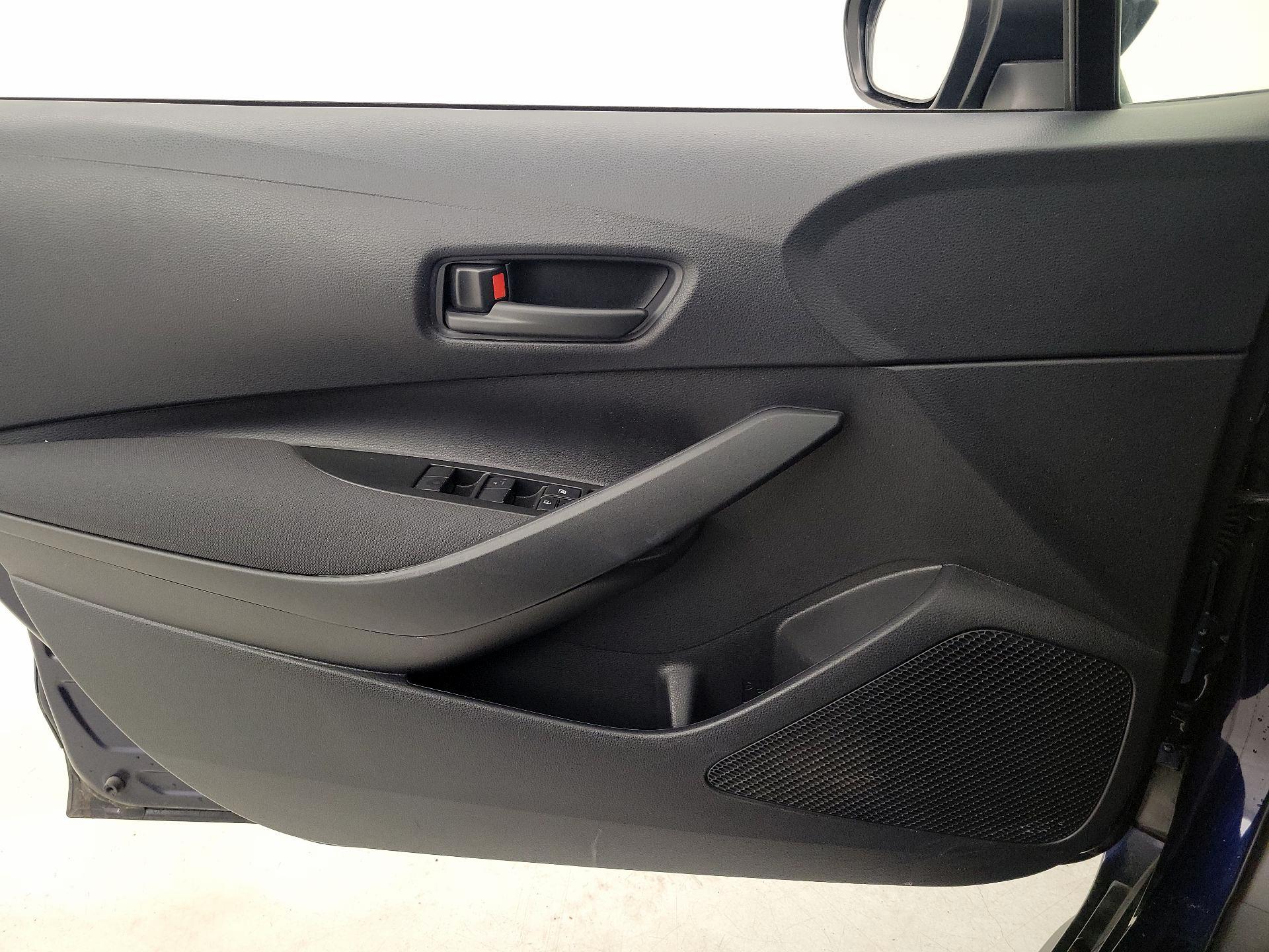 Thumbnail: 2023 Toyota Corolla - 12