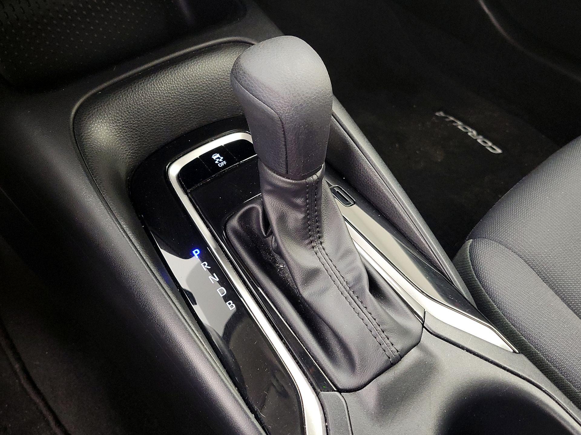 Thumbnail: 2023 Toyota Corolla - 17