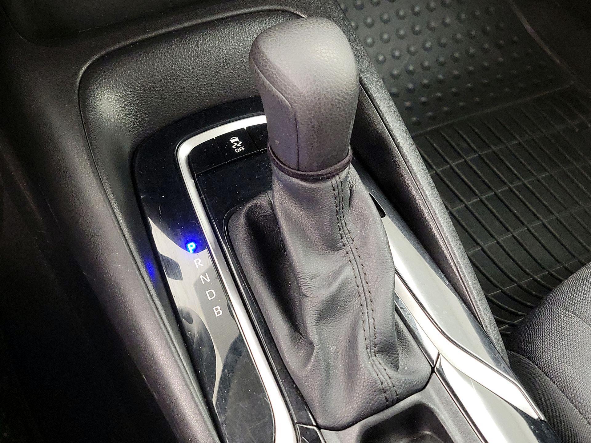 Thumbnail: 2020 Toyota Corolla - 17