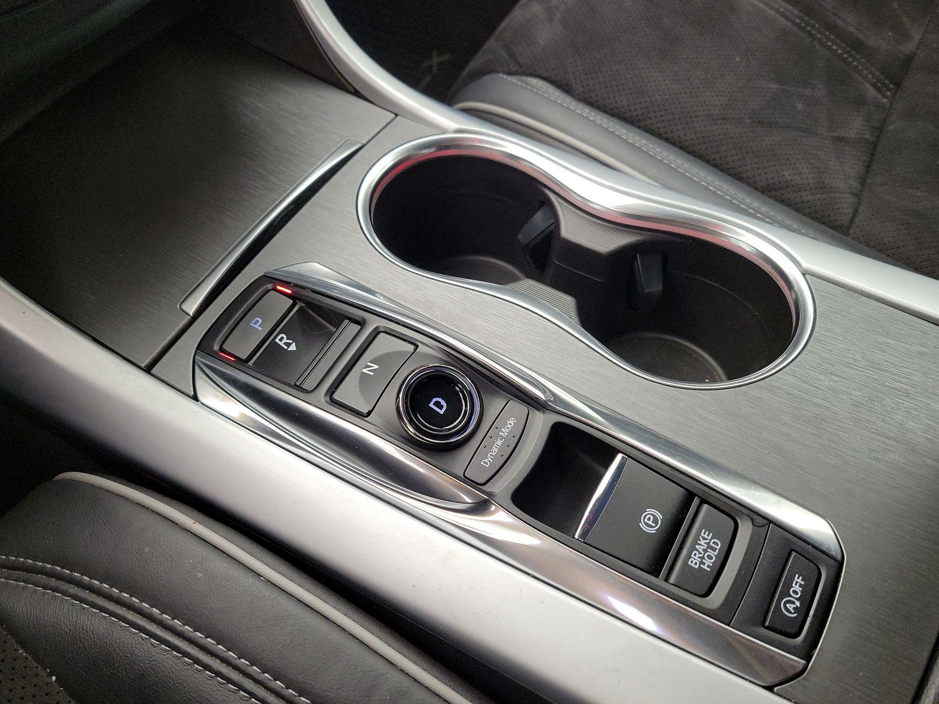 Thumbnail: 2019 Acura TLX - 18