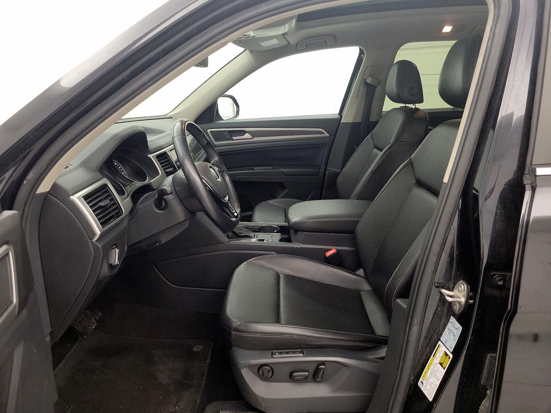 Thumbnail: 2018 Volkswagen Atlas - 11