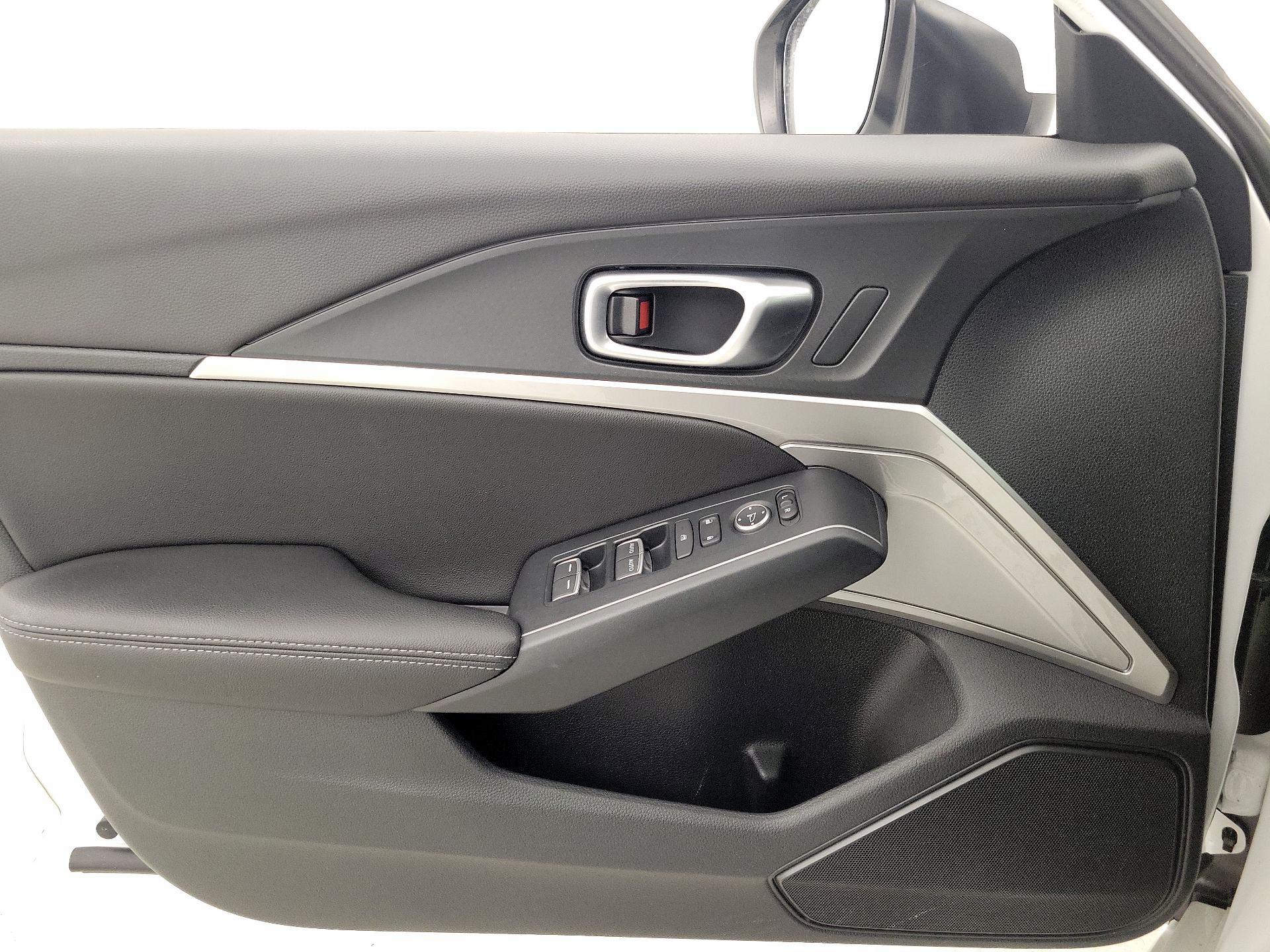 Thumbnail: 2024 Acura Integra - 12