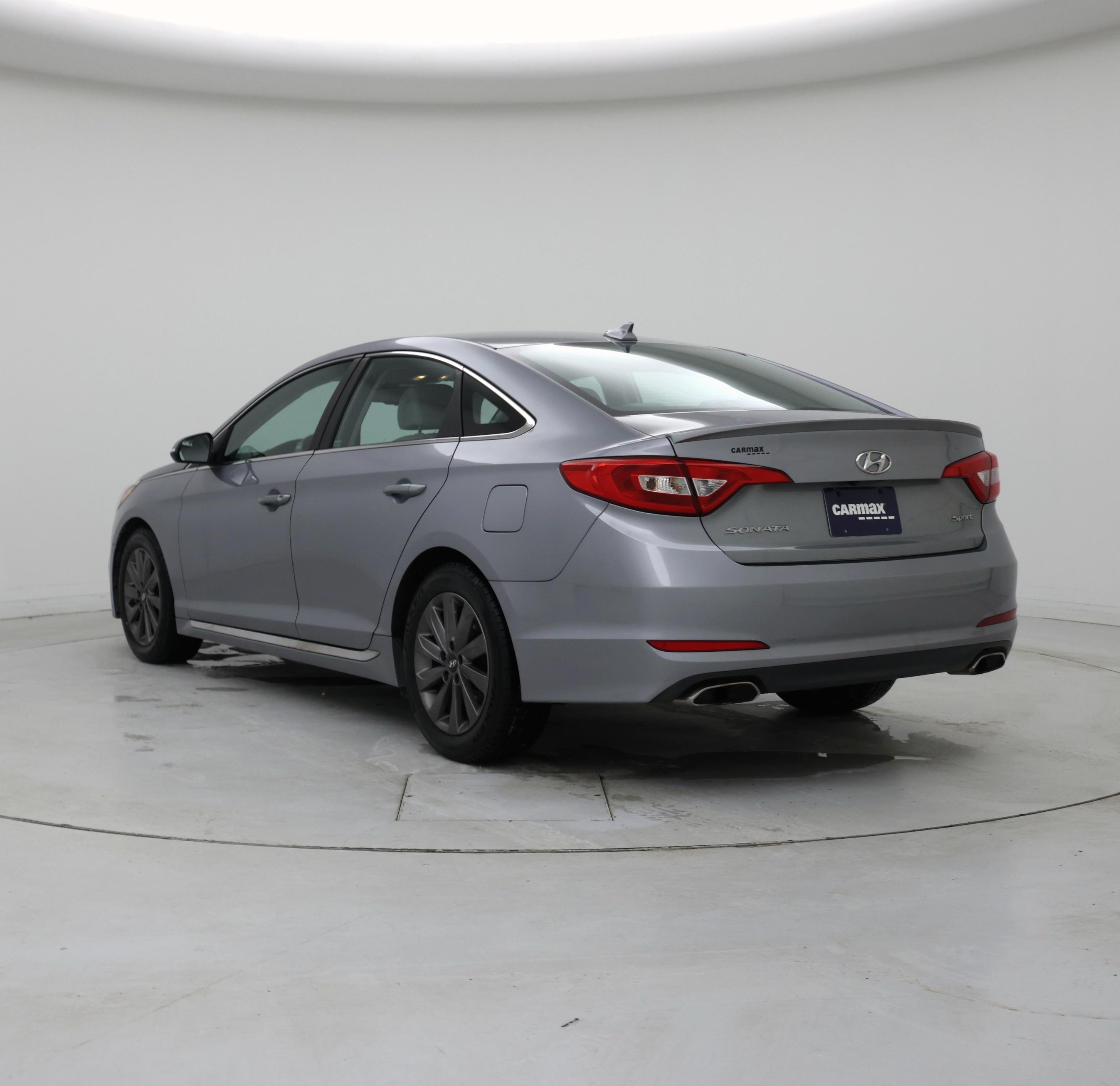 Thumbnail: 2016 Hyundai Sonata - 2