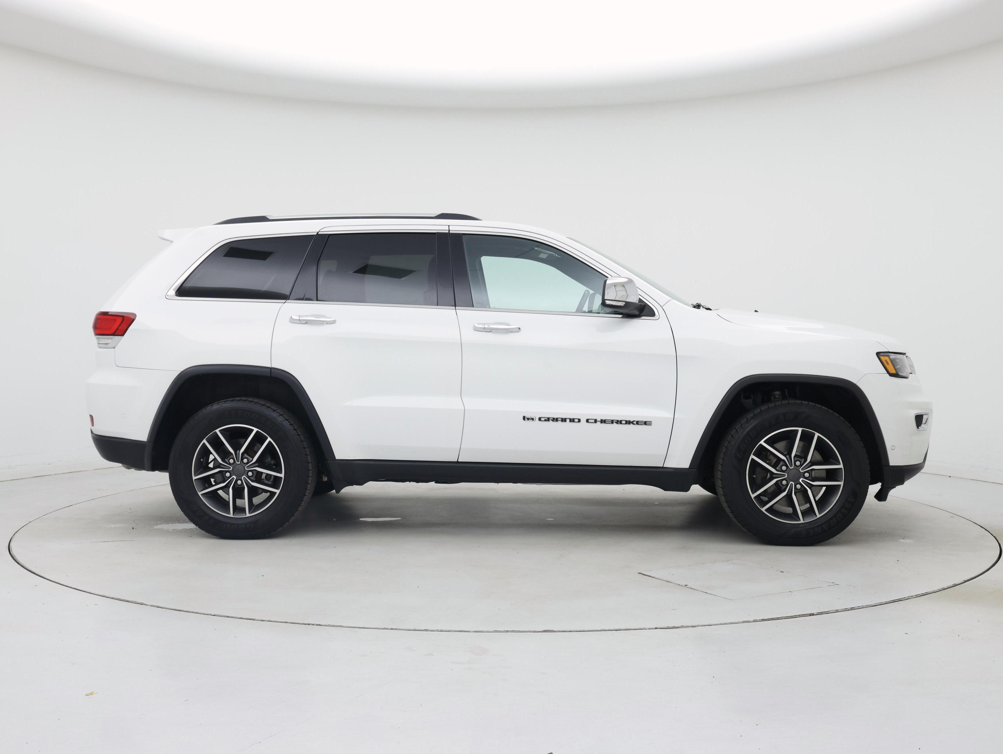 Thumbnail: 2022 Jeep Grand Cherokee - 7