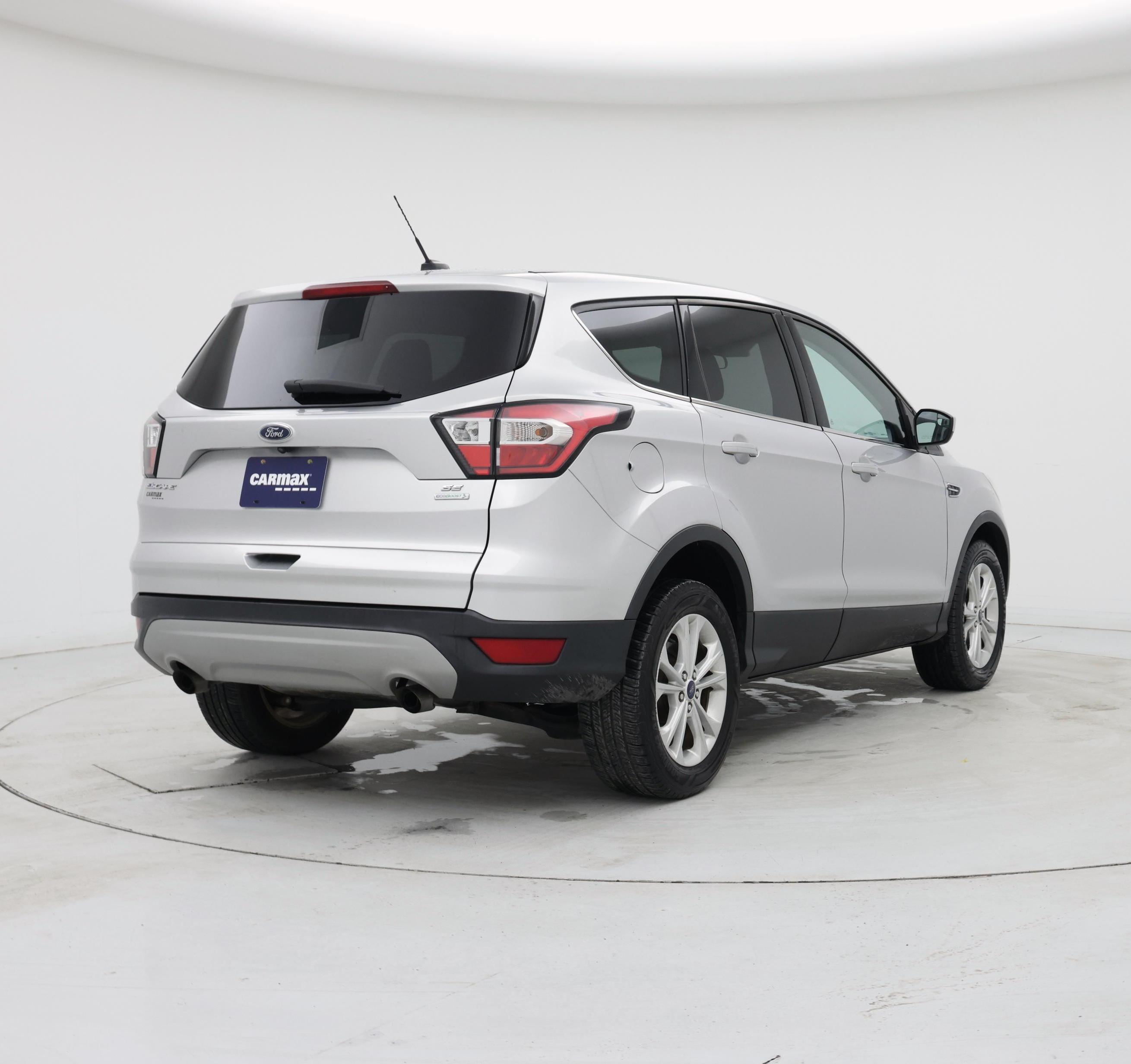 Thumbnail: 2017 Ford Escape - 8