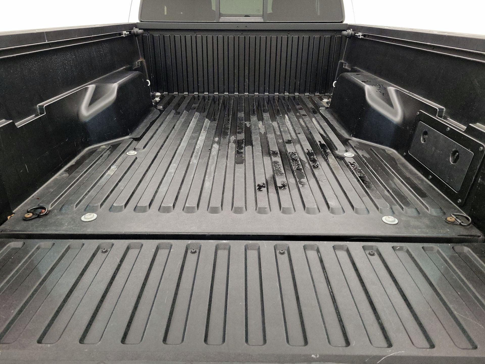 Thumbnail: 2022 Toyota Tacoma - 20