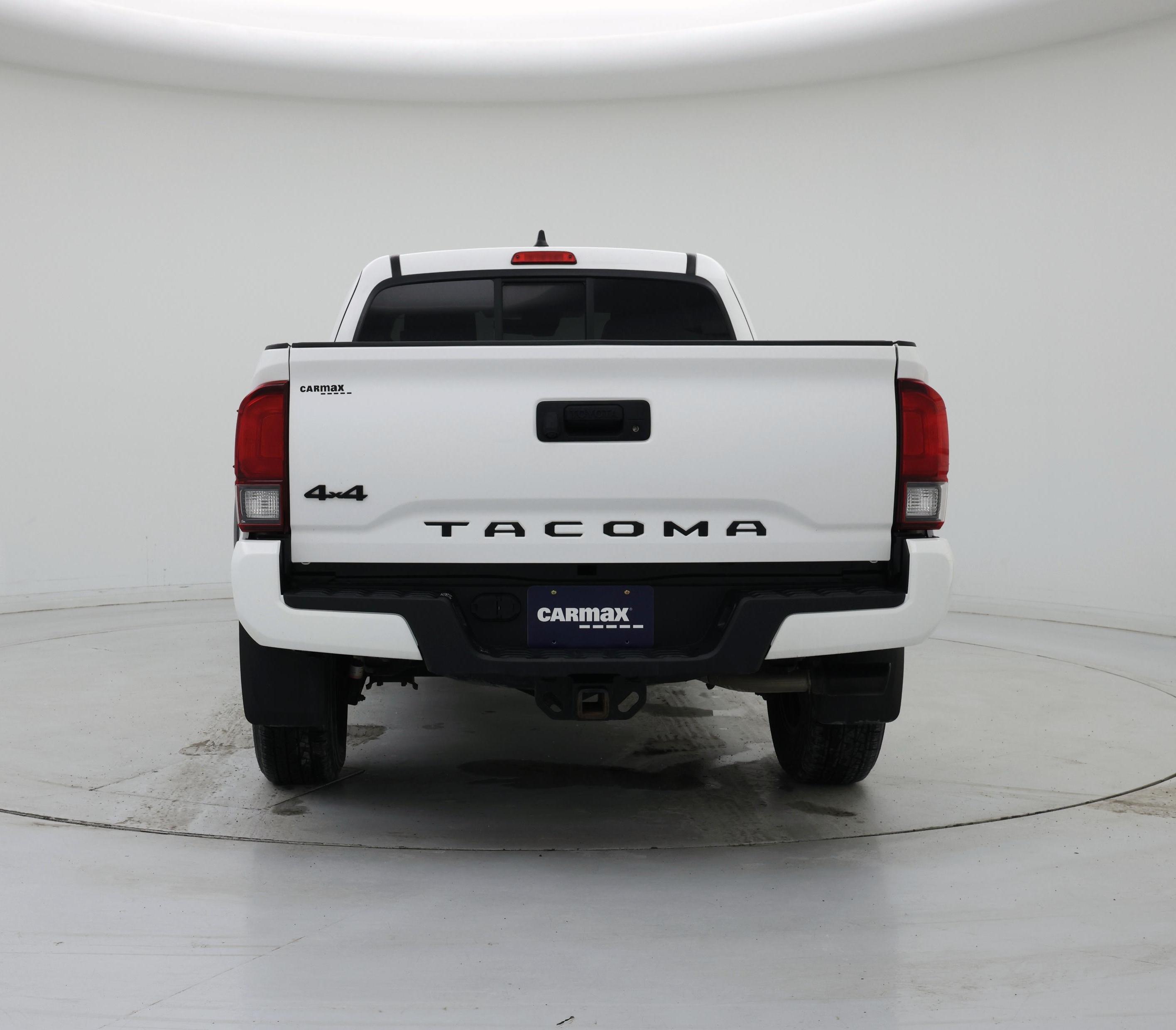 Thumbnail: 2022 Toyota Tacoma - 6