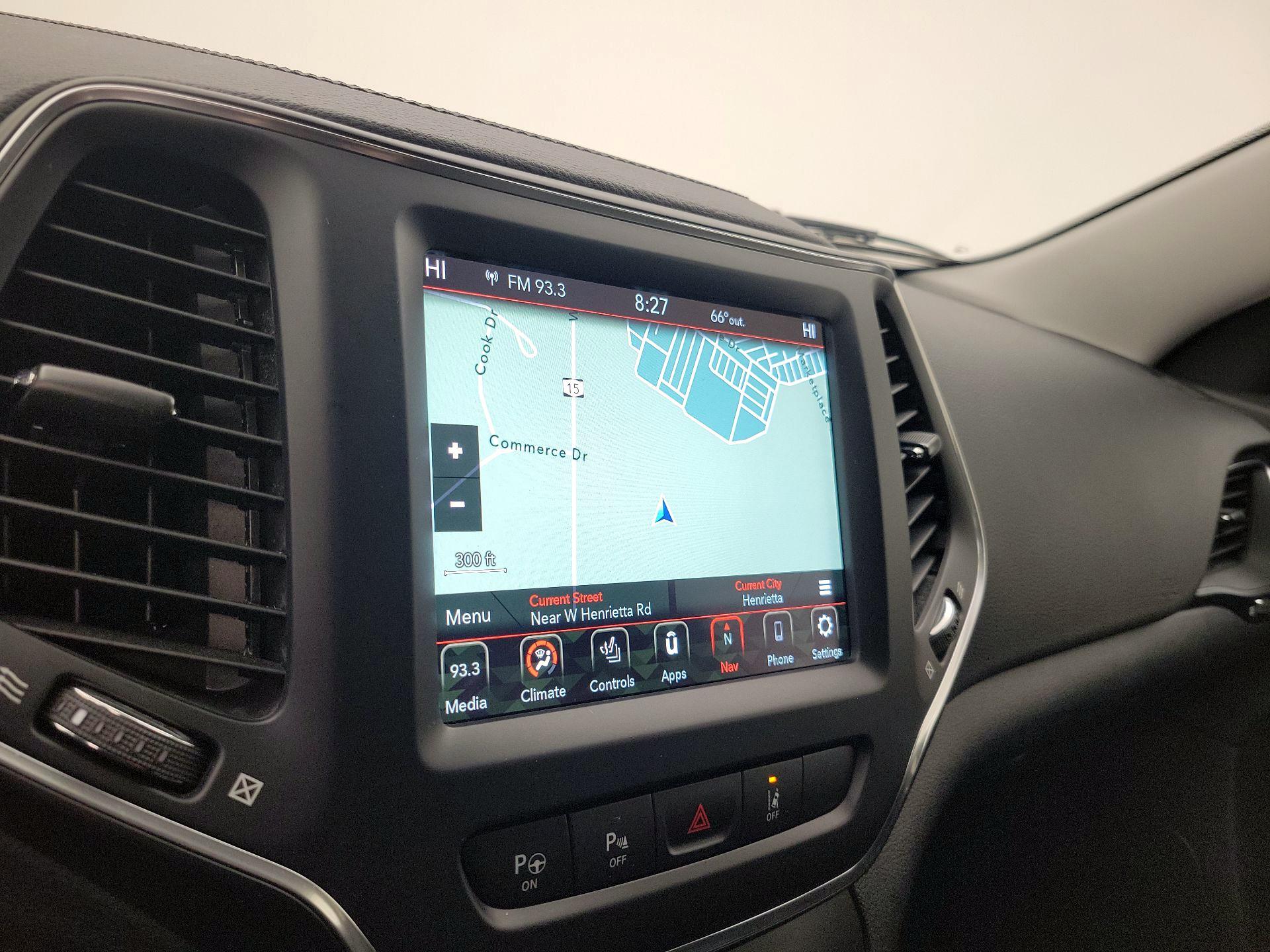 Thumbnail: 2023 Jeep Cherokee - 14