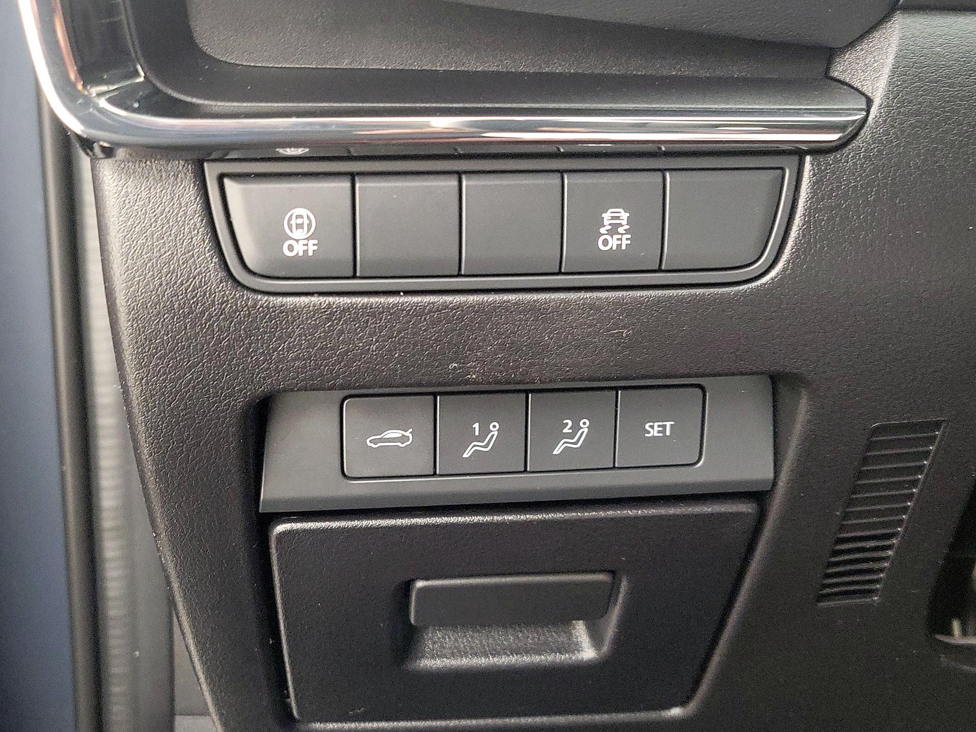 Thumbnail: 2022 Mazda Mazda3 - 13