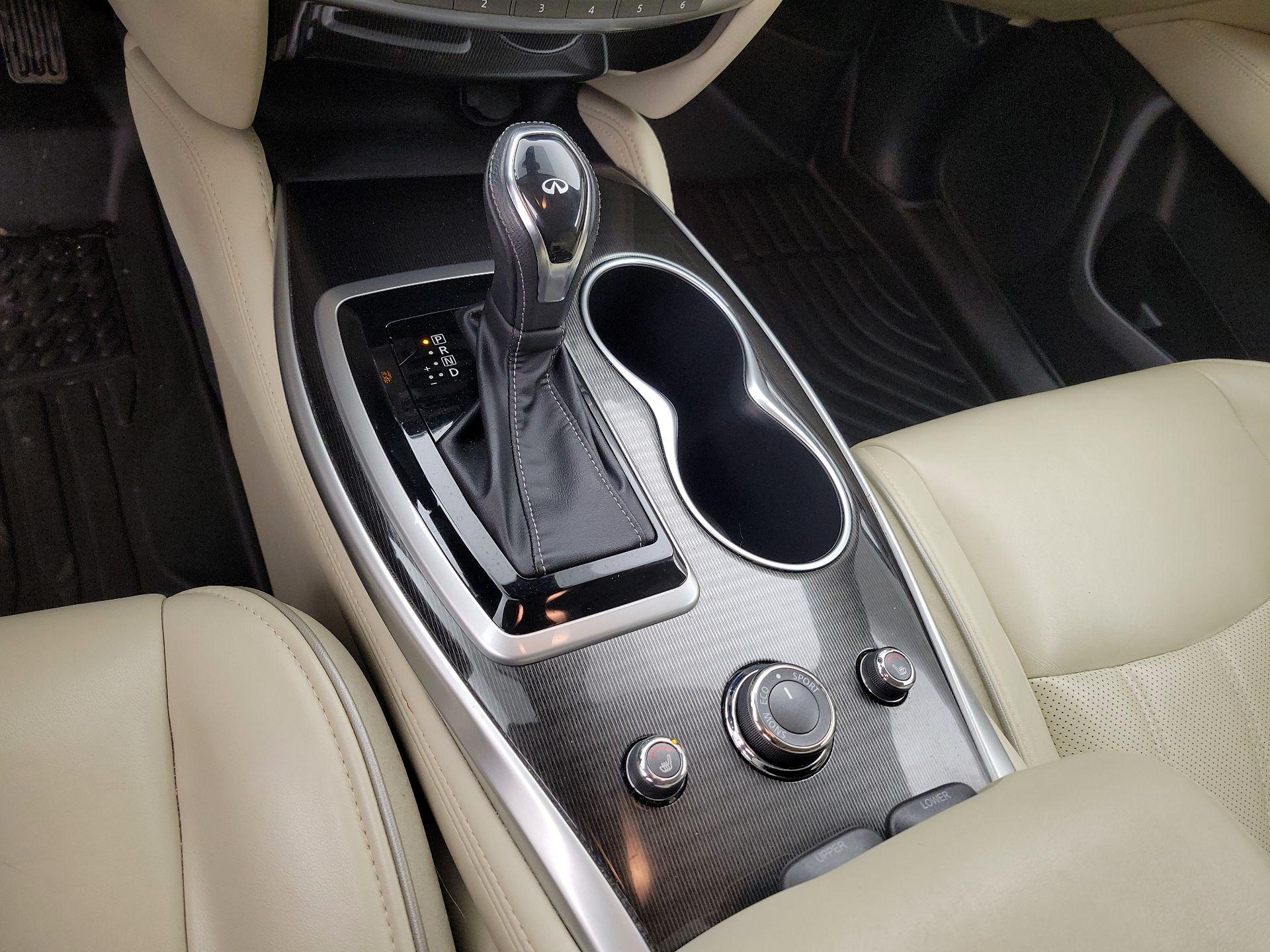 Thumbnail: 2018 INFINITI QX60 - 18