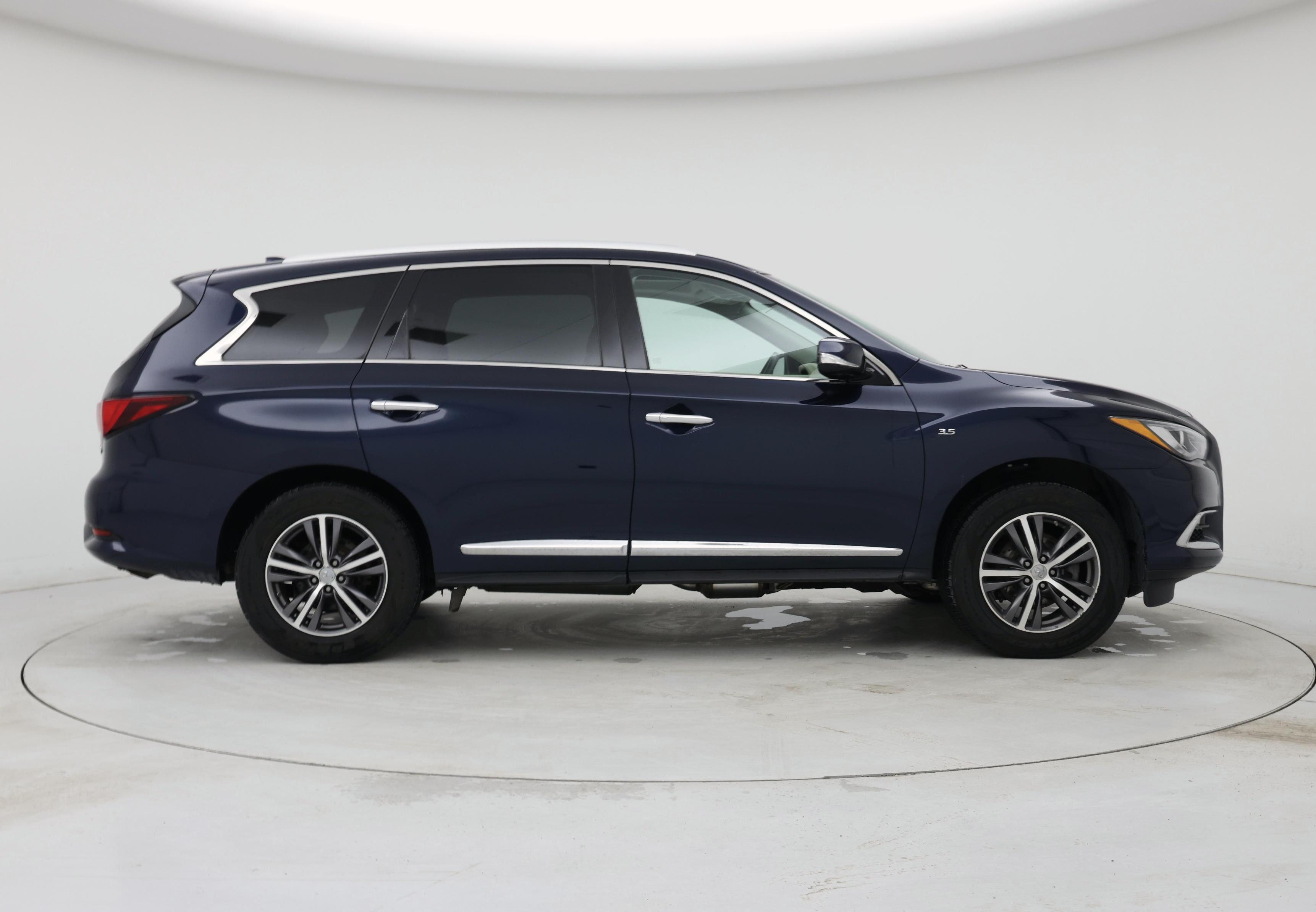 Thumbnail: 2018 INFINITI QX60 - 7