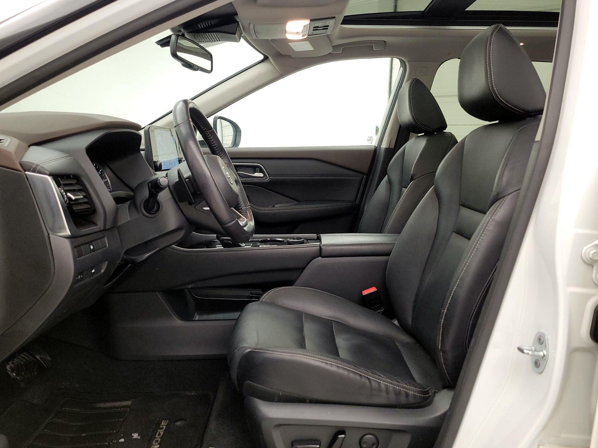 Thumbnail: 2021 Nissan Rogue - 11