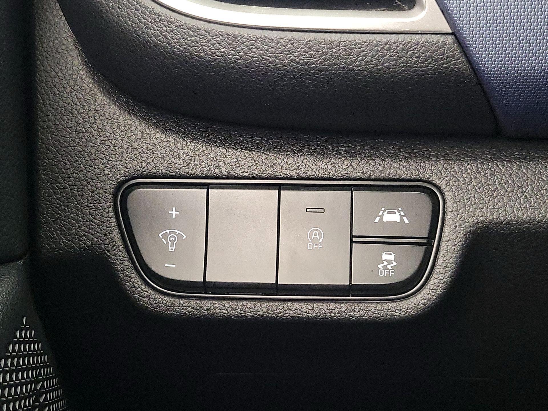 Thumbnail: 2021 Kia Seltos - 13