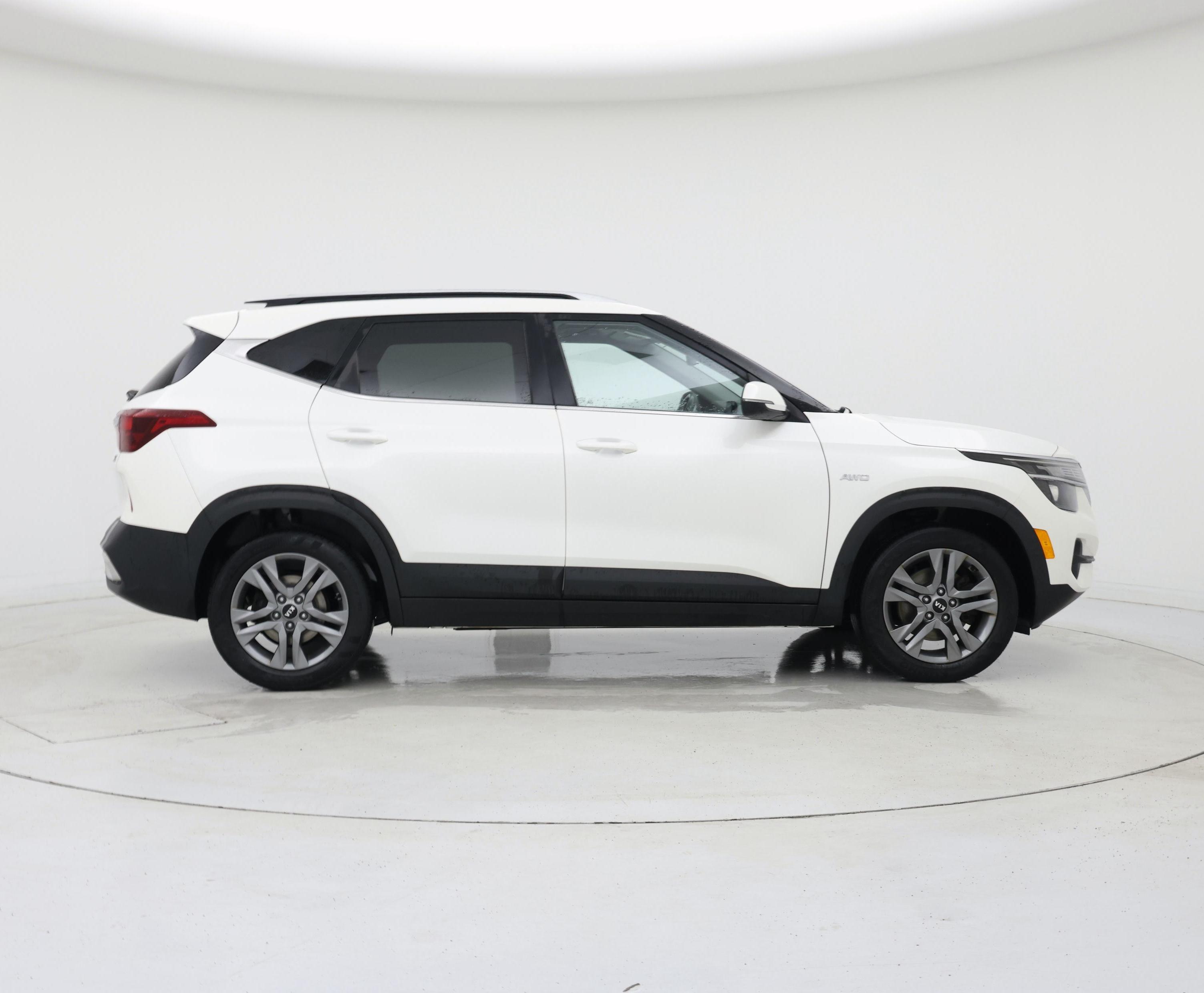 Thumbnail: 2021 Kia Seltos - 7