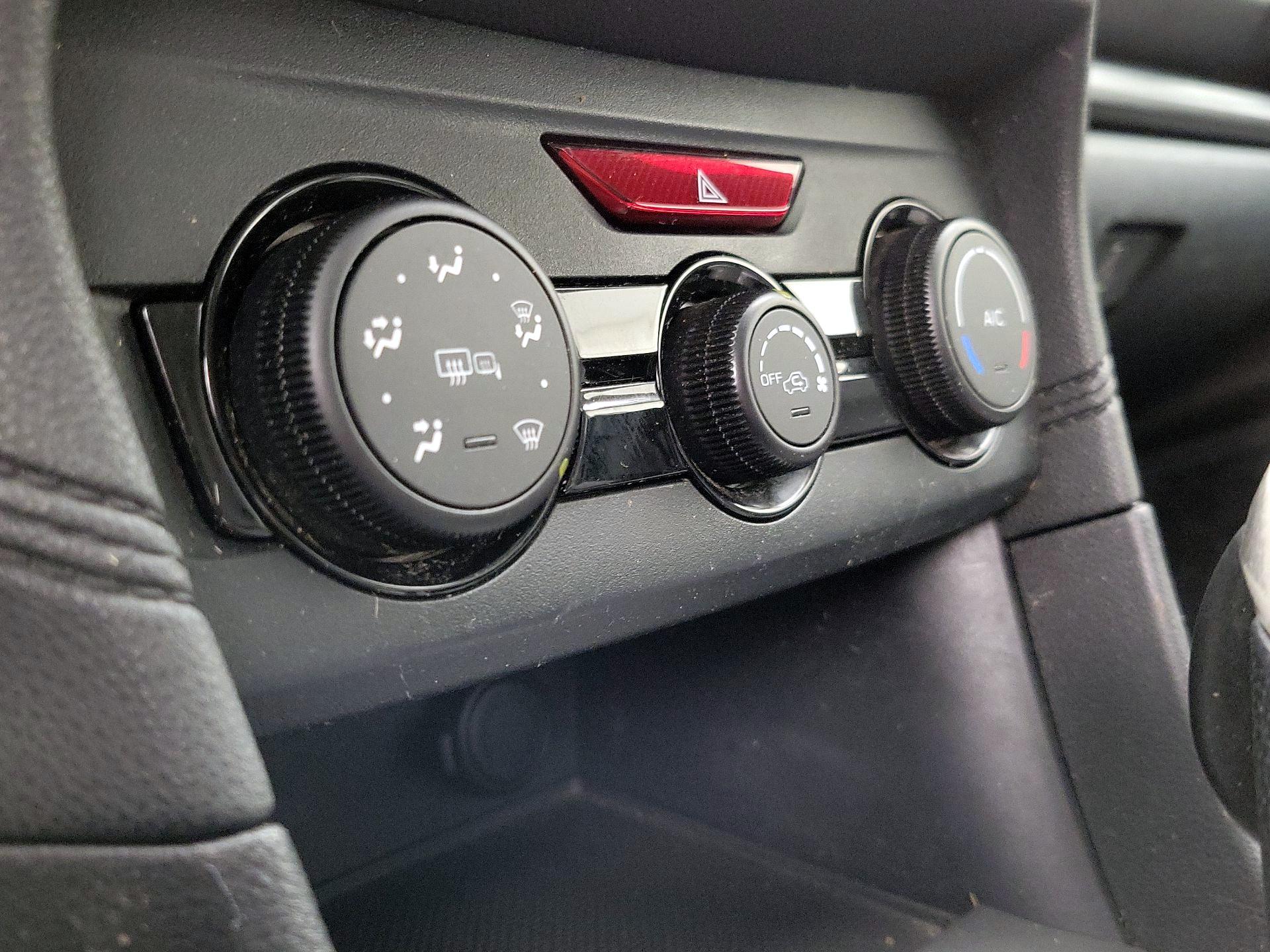 Thumbnail: 2018 Subaru Crosstrek - 16