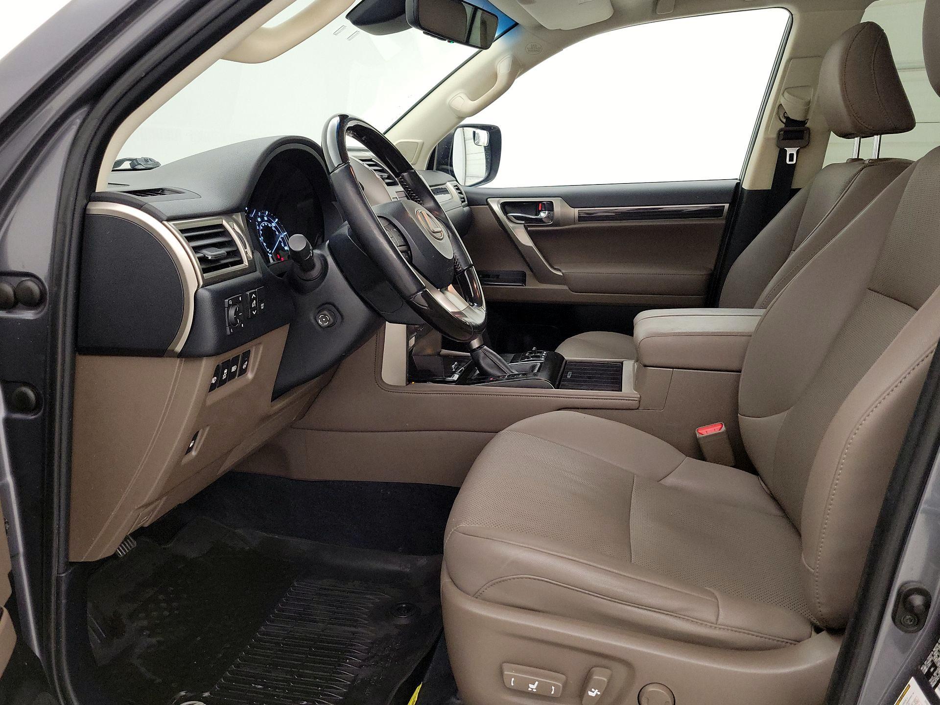 Thumbnail: 2021 Lexus GX - 11