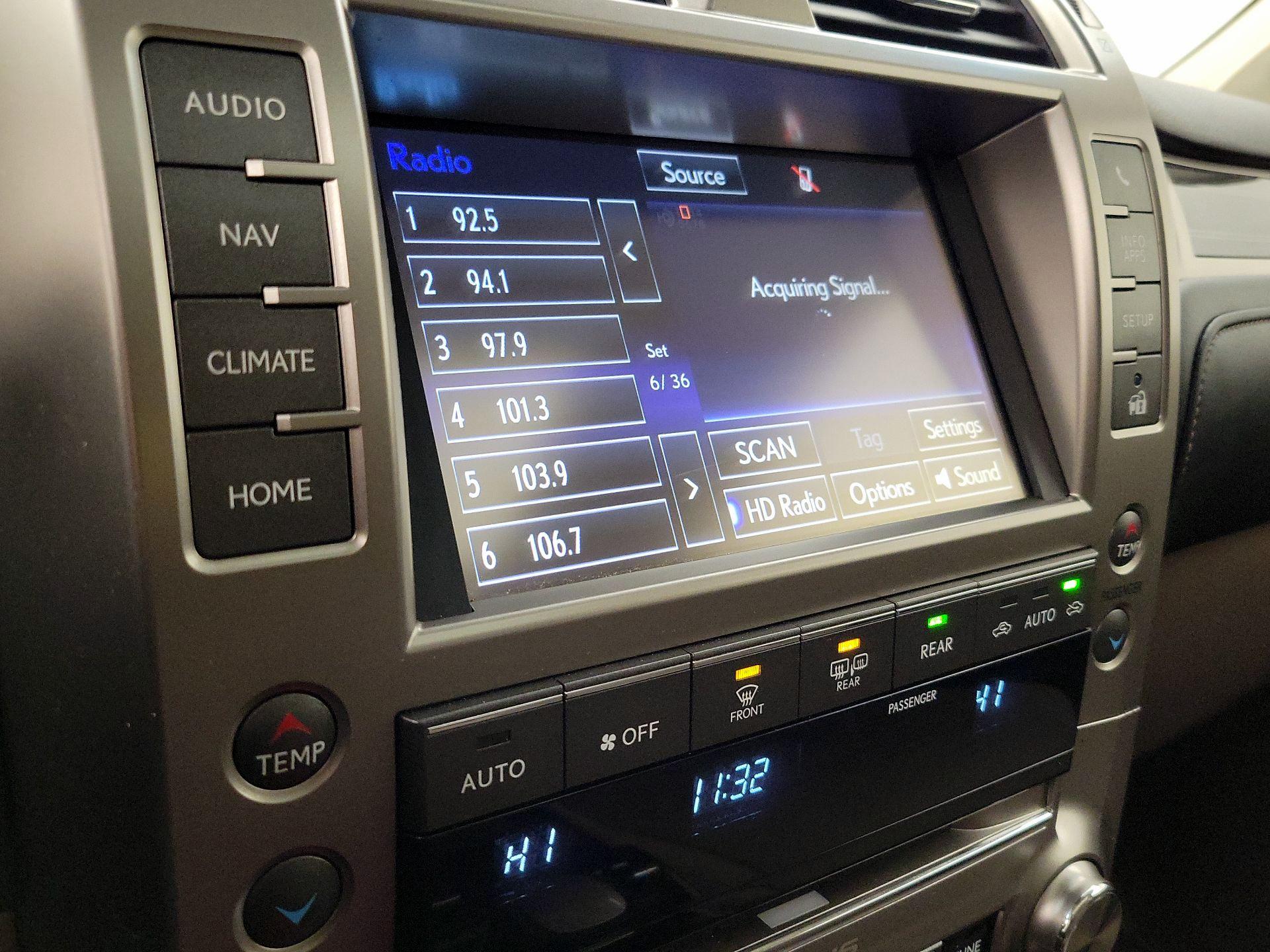 Thumbnail: 2021 Lexus GX - 16