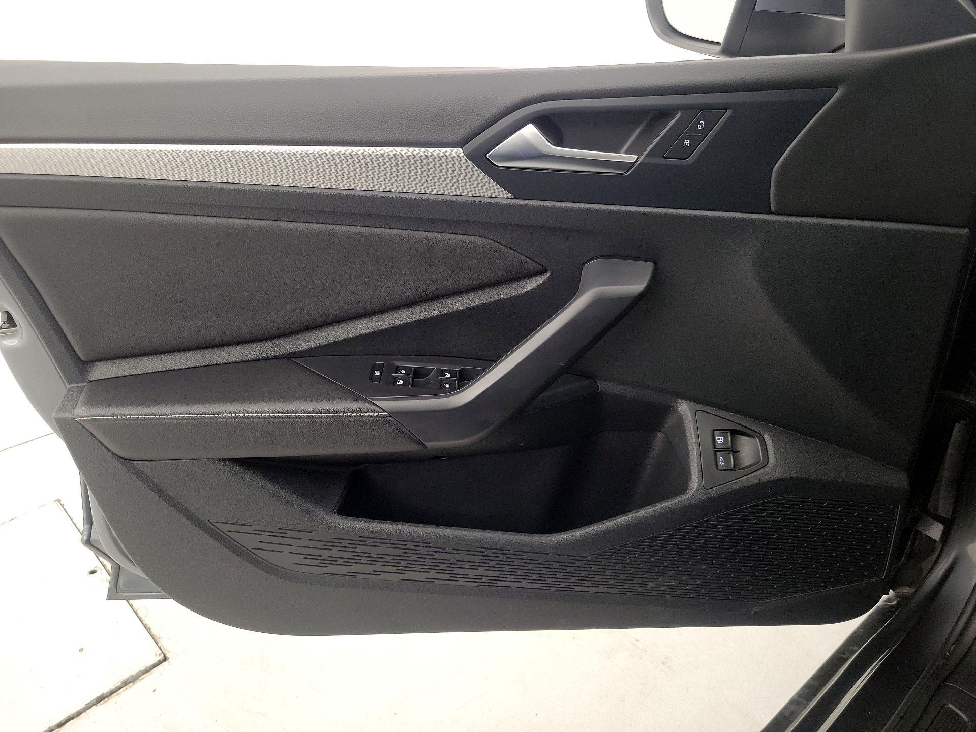 Thumbnail: 2024 Volkswagen Jetta - 12