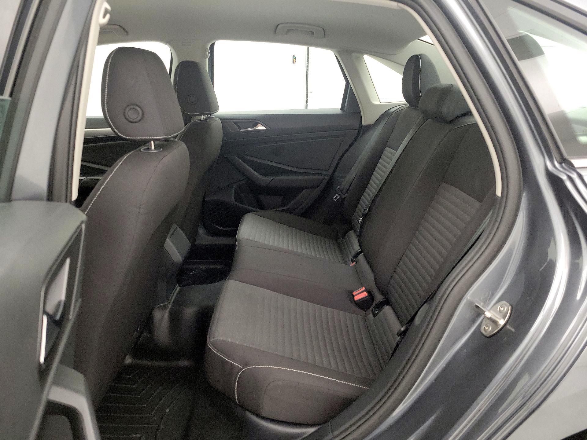 Thumbnail: 2024 Volkswagen Jetta - 19