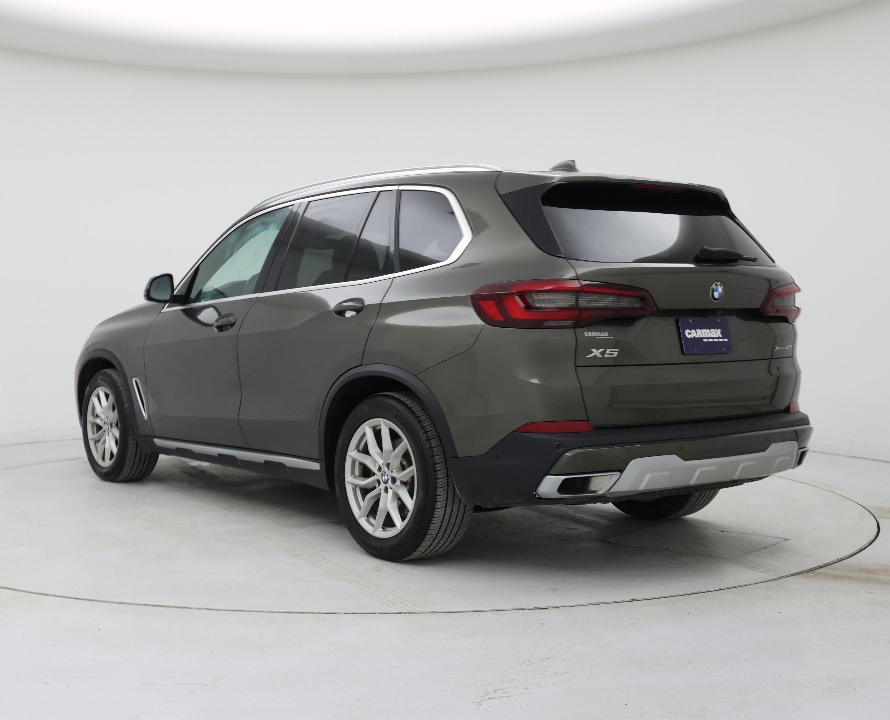 Thumbnail: 2021 BMW X5 - 2