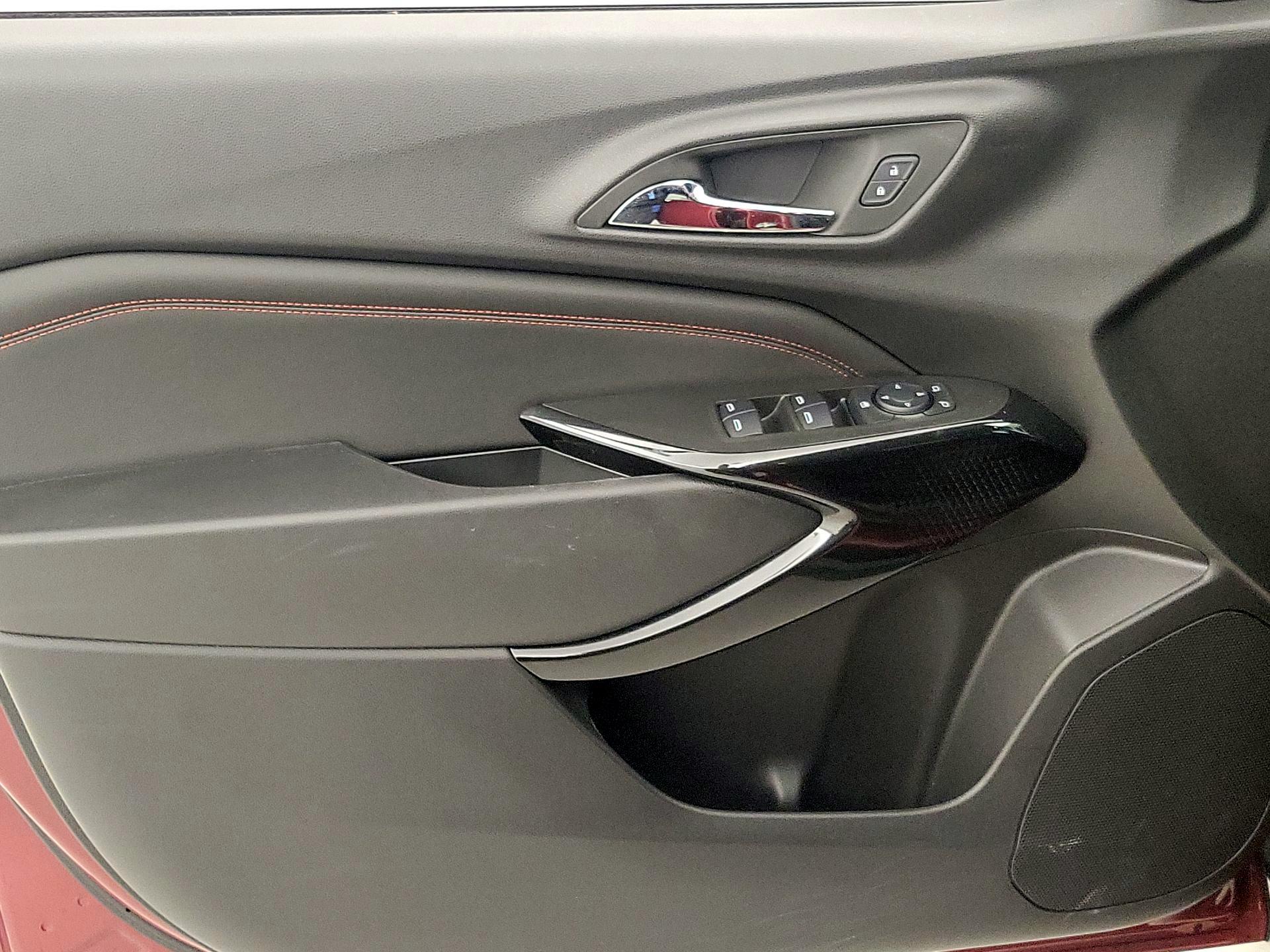 Thumbnail: 2025 Chevrolet Trax - 12