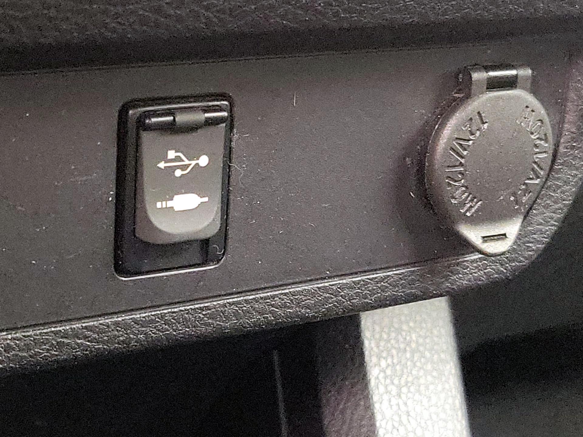 Thumbnail: 2017 Toyota Tacoma - 19