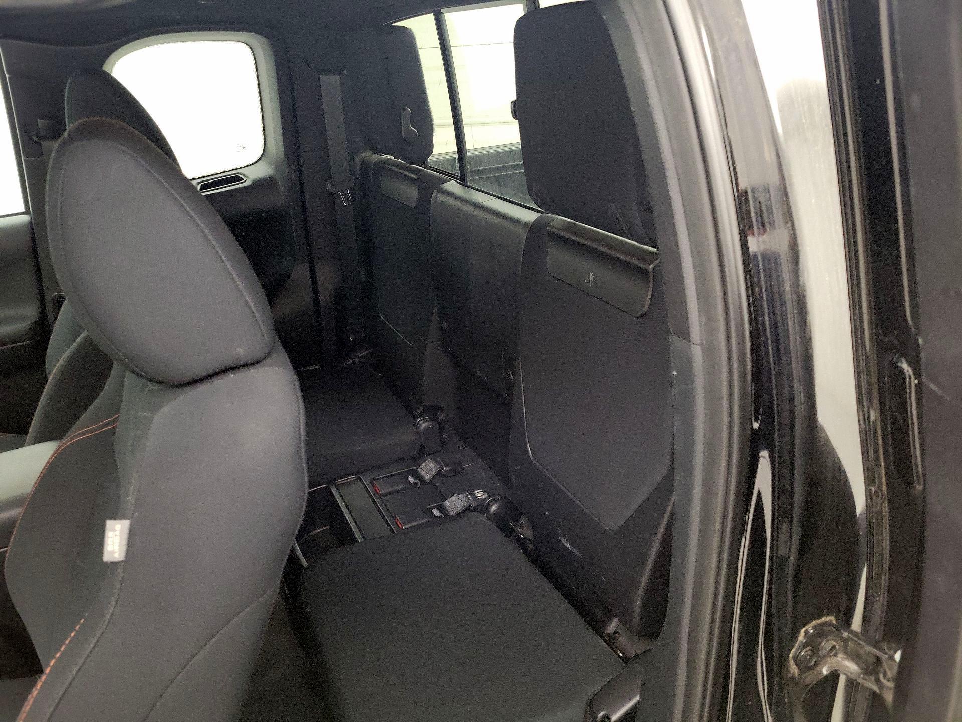 Thumbnail: 2017 Toyota Tacoma - 20