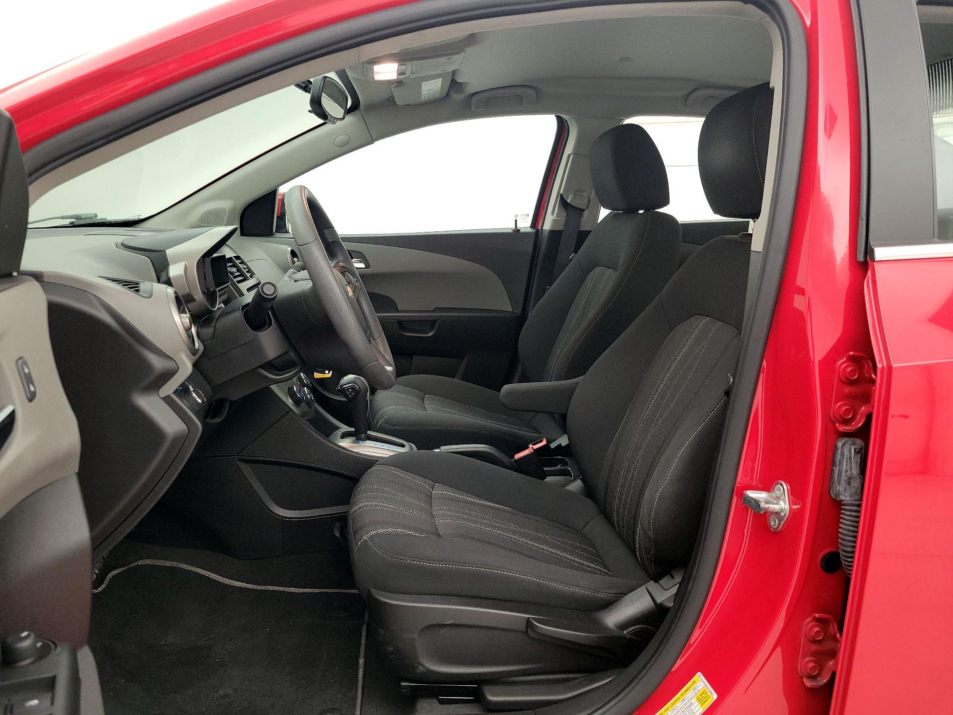 Thumbnail: 2016 Chevrolet Sonic - 11