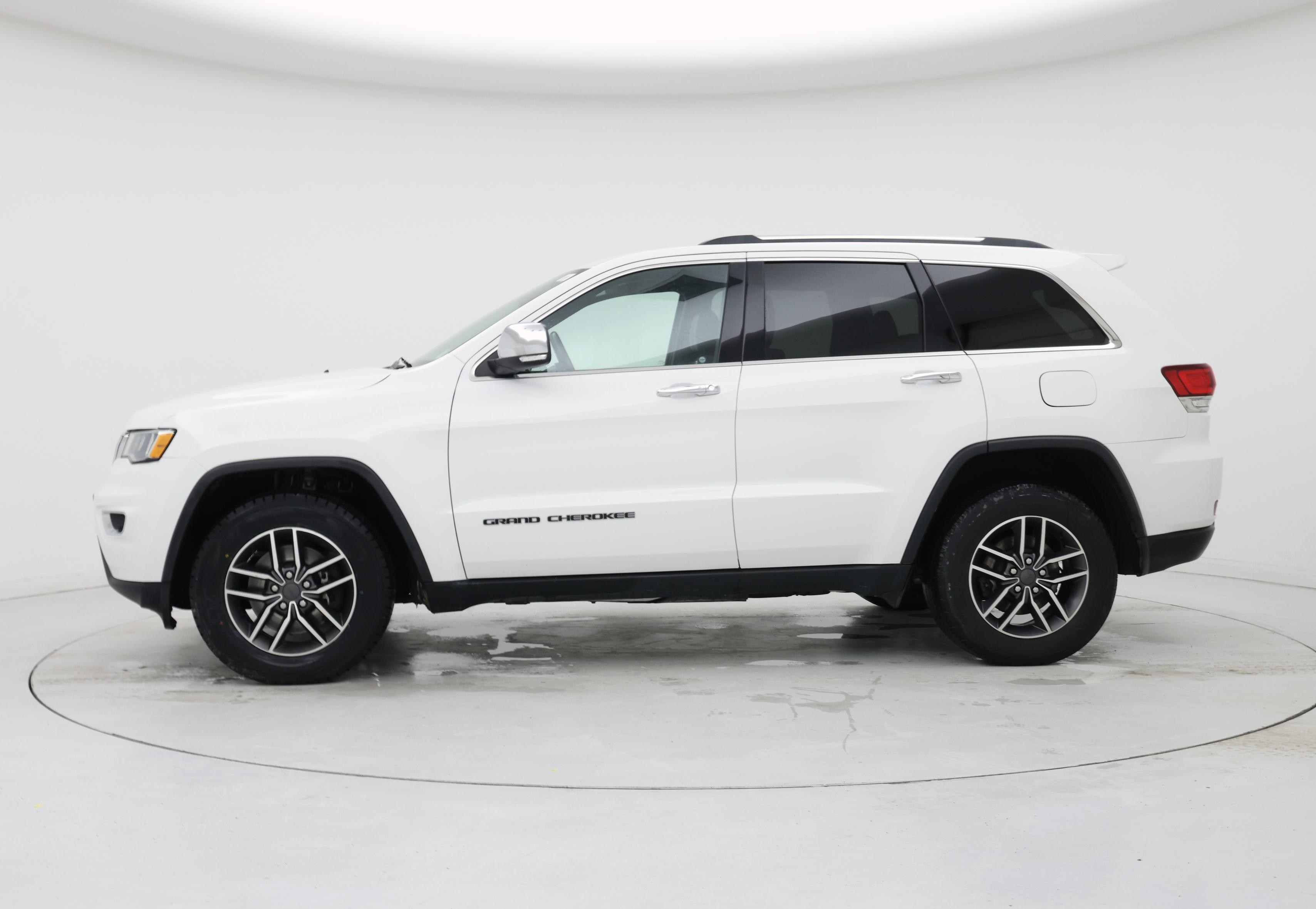 Thumbnail: 2021 Jeep Grand Cherokee - 3