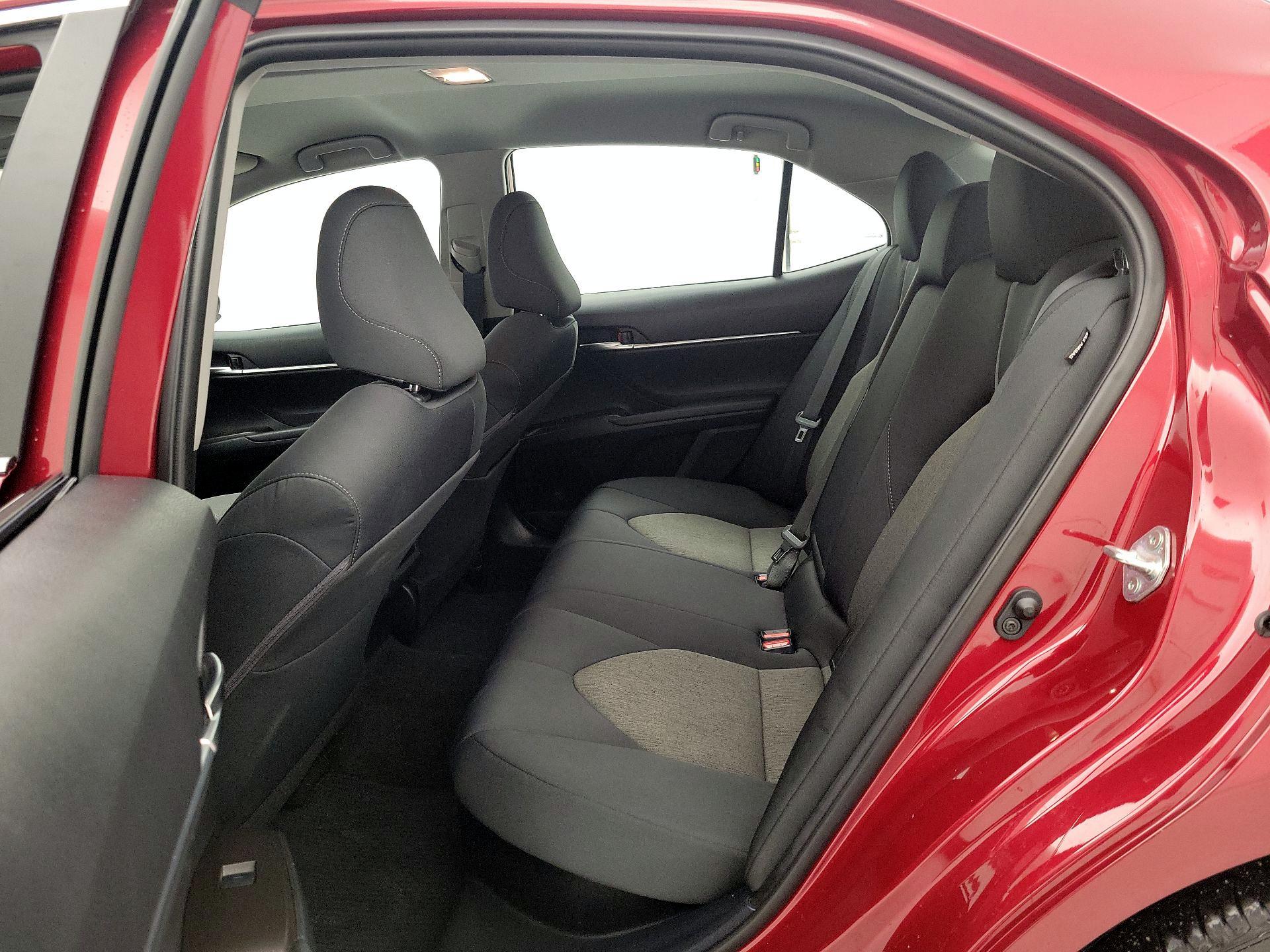 Thumbnail: 2021 Toyota Camry - 19