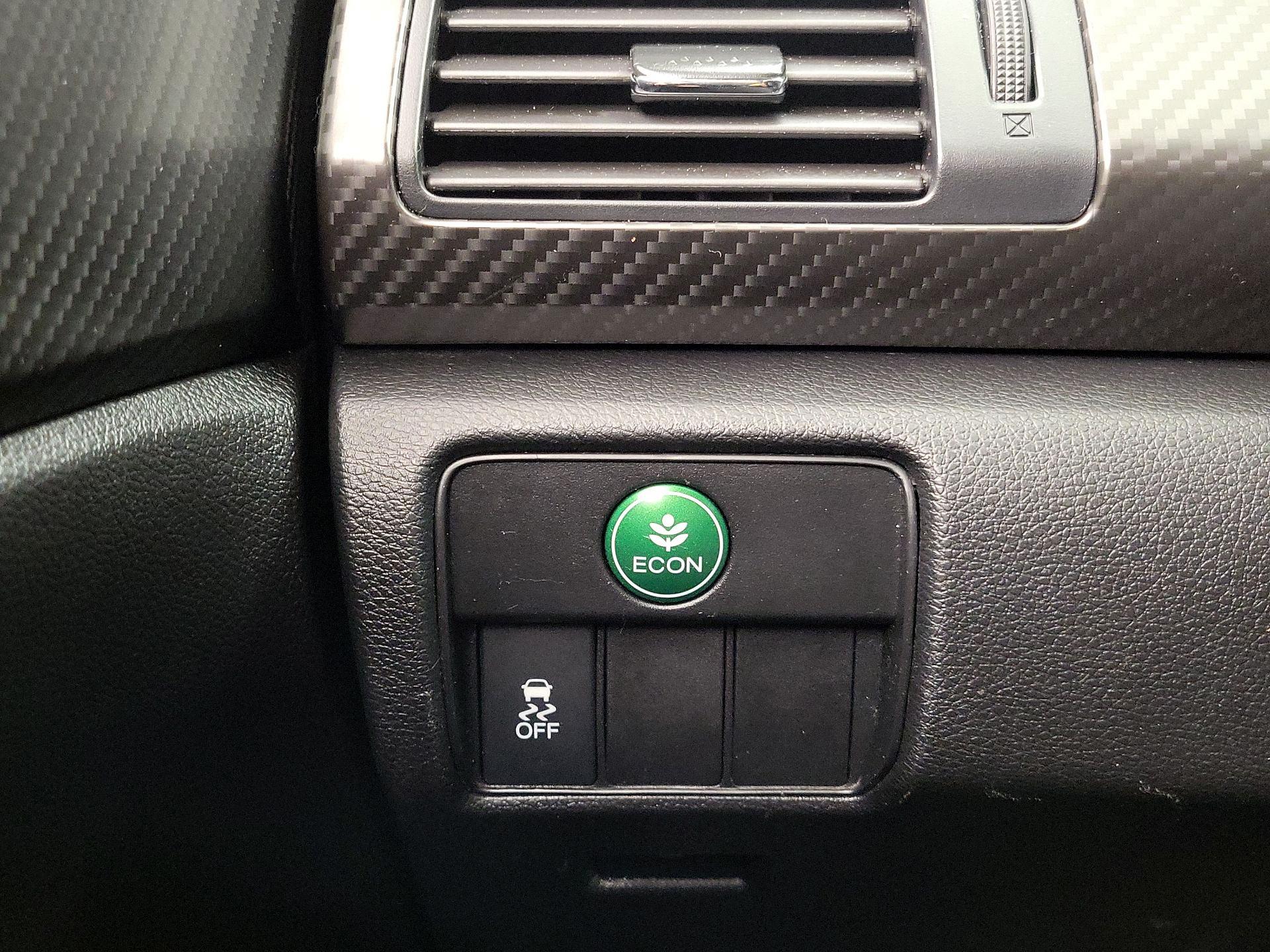 Thumbnail: 2017 Honda Accord - 13