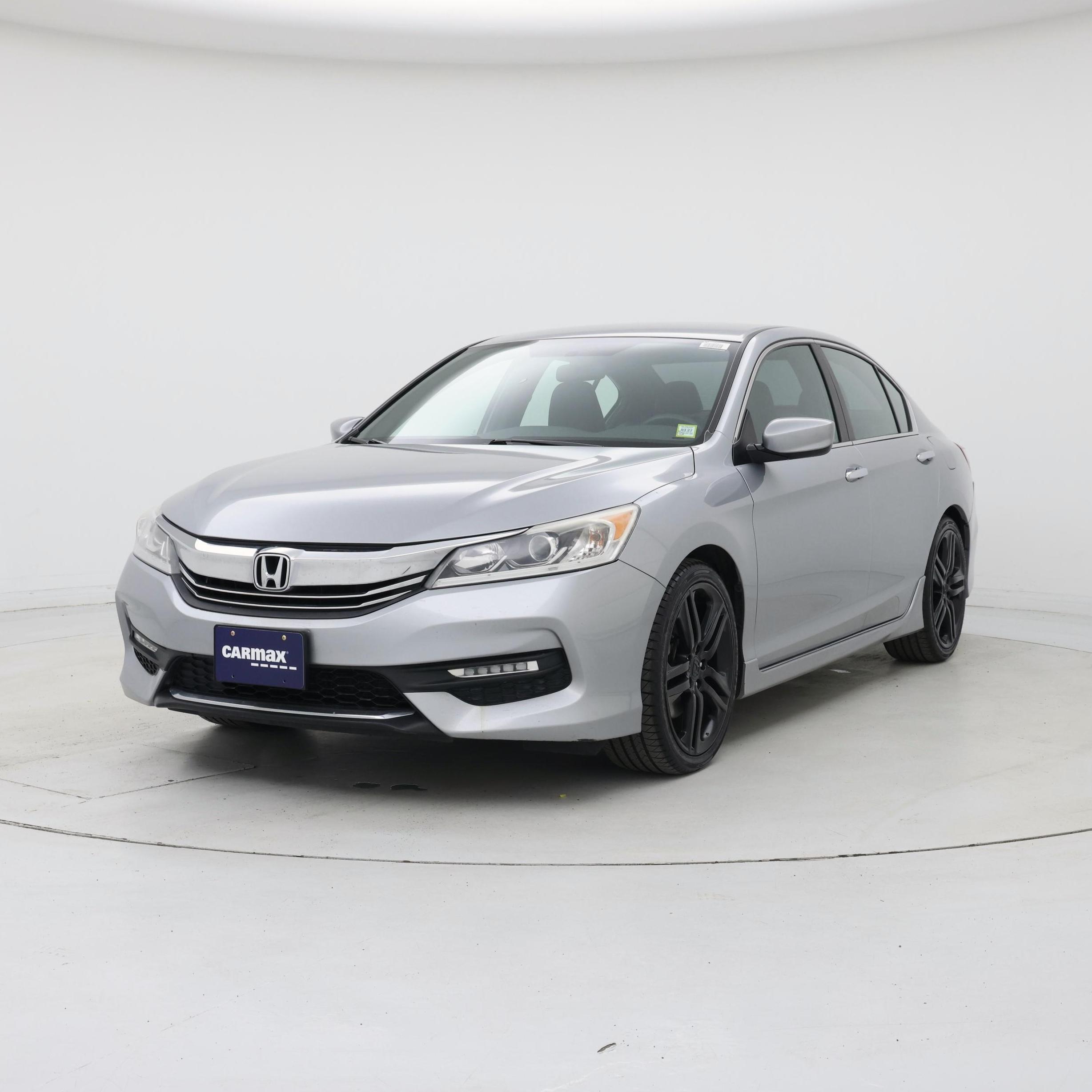 Thumbnail: 2017 Honda Accord - 4