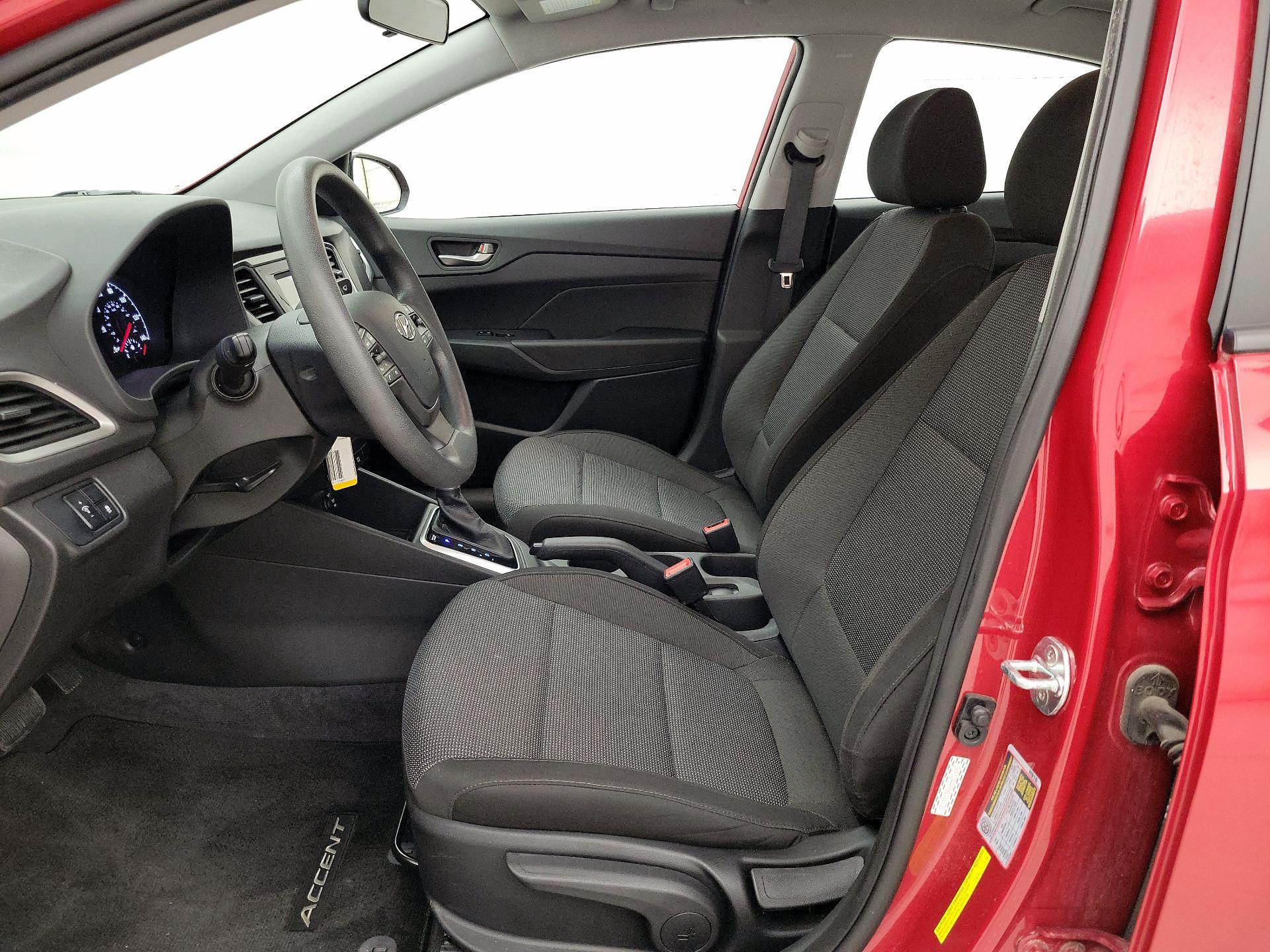 Thumbnail: 2022 Hyundai Accent - 11