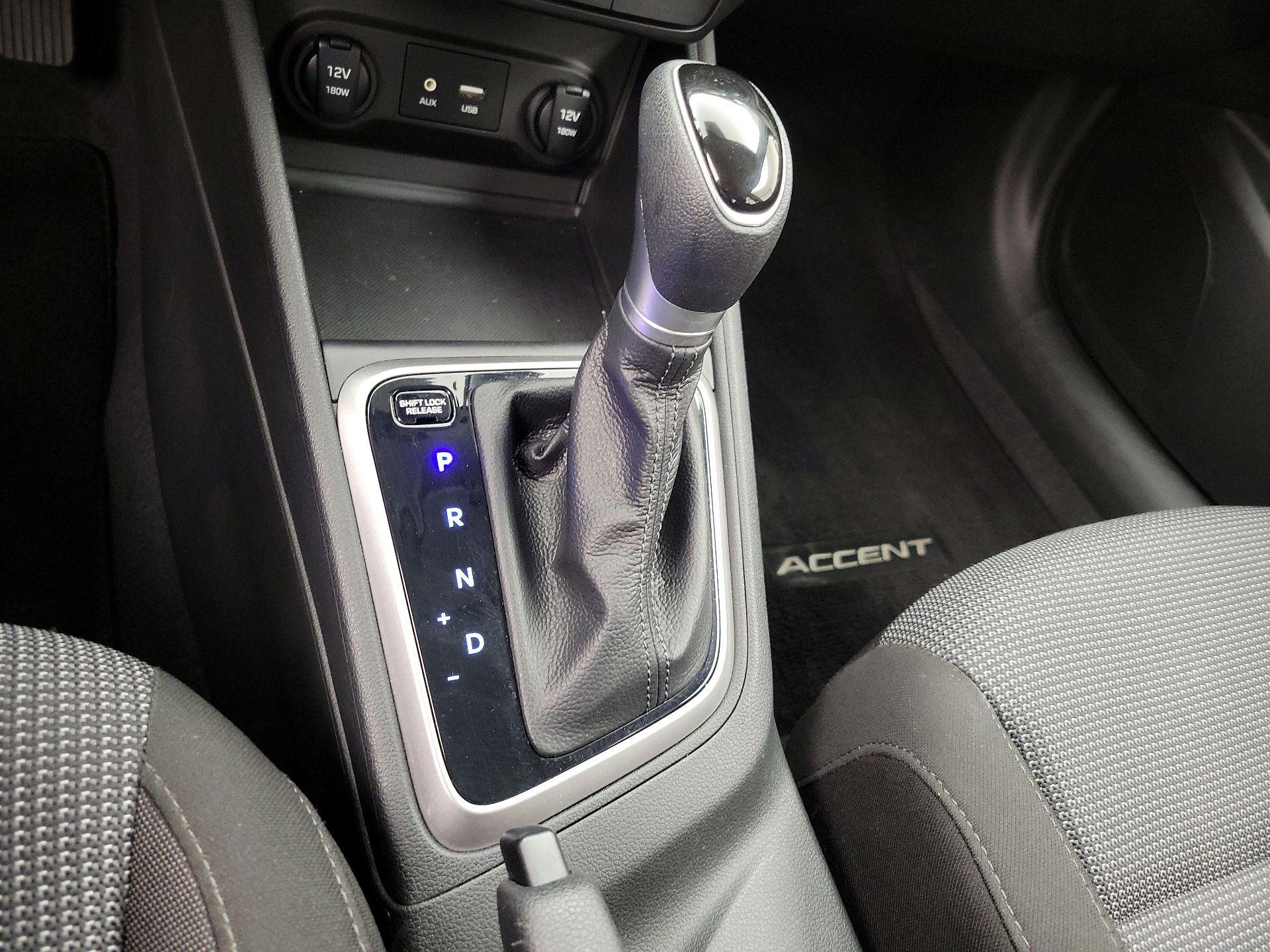 Thumbnail: 2022 Hyundai Accent - 17