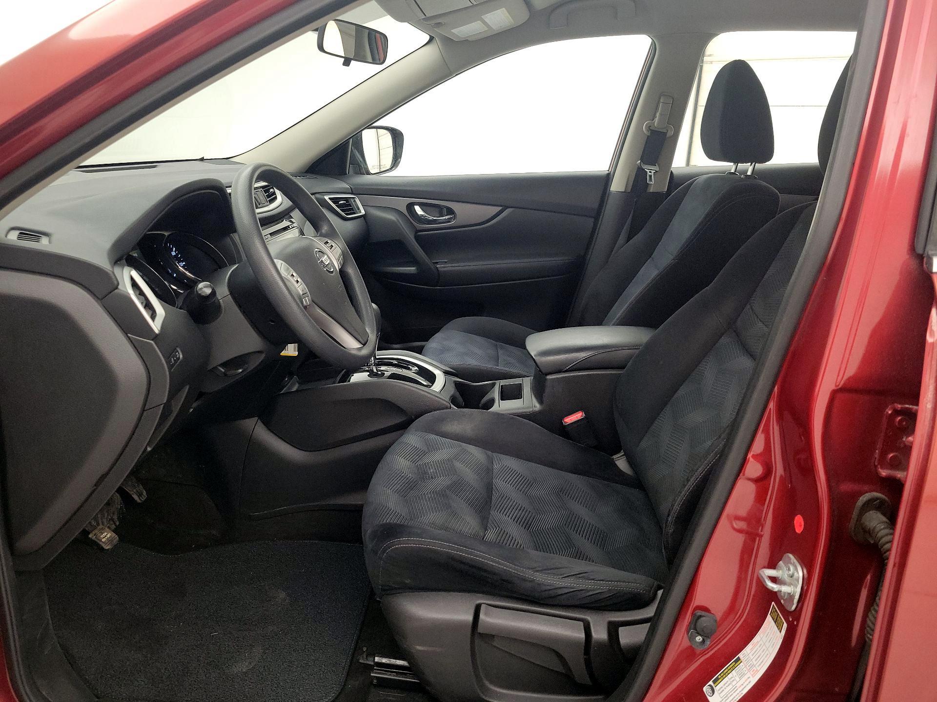 Thumbnail: 2016 Nissan Rogue - 11