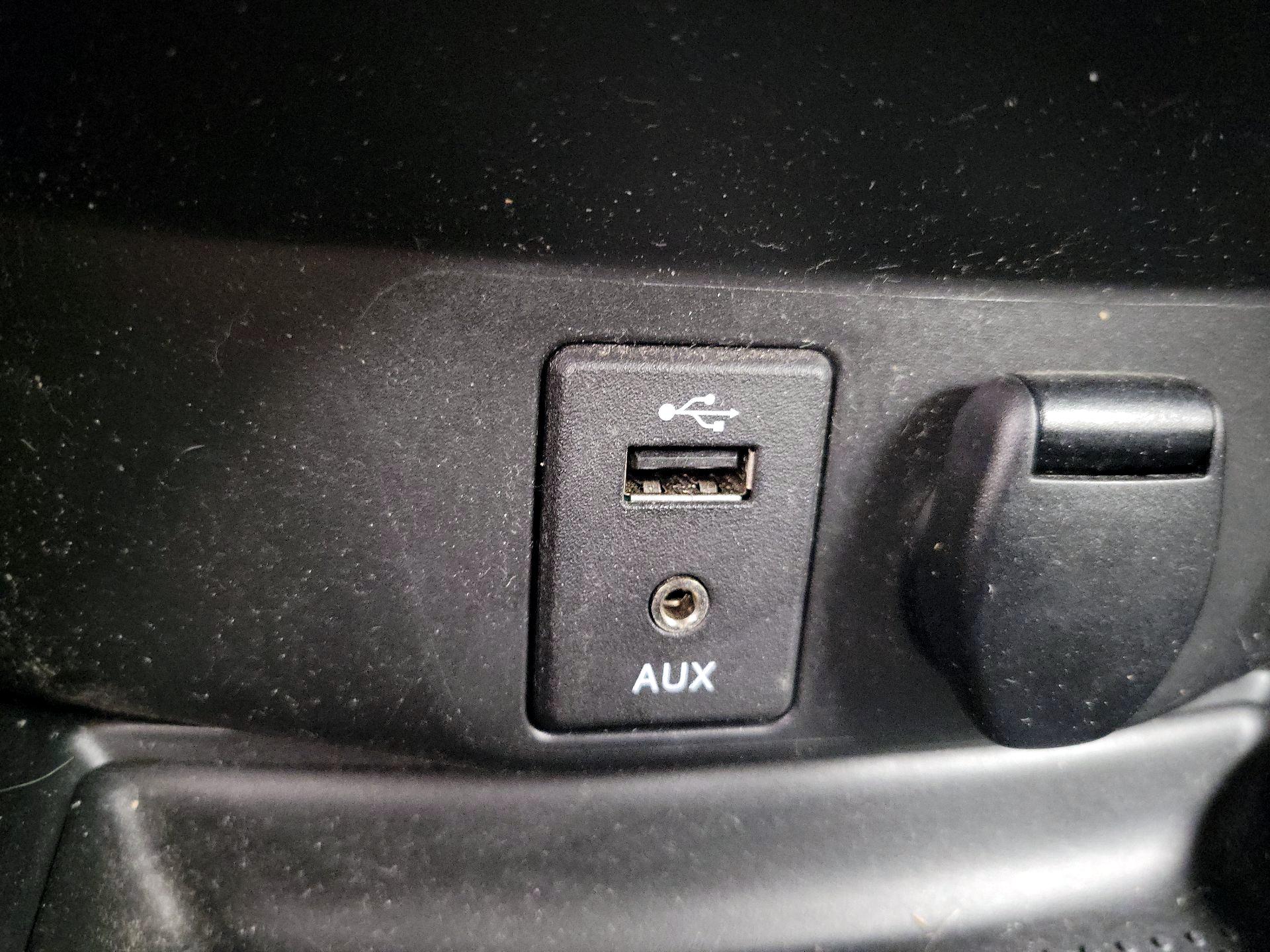 Thumbnail: 2016 Nissan Rogue - 18