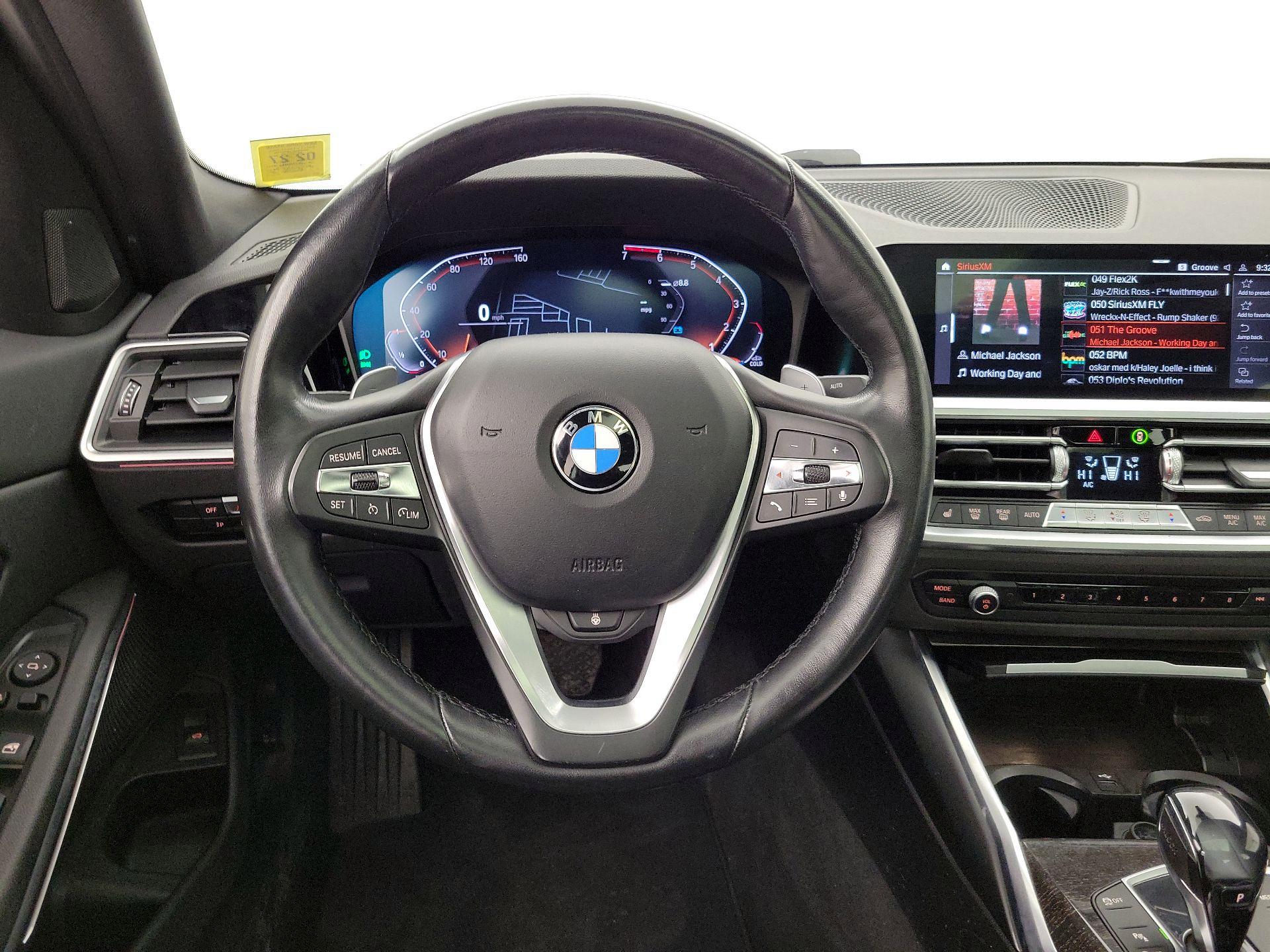 Thumbnail: 2021 BMW 3 Series - 10