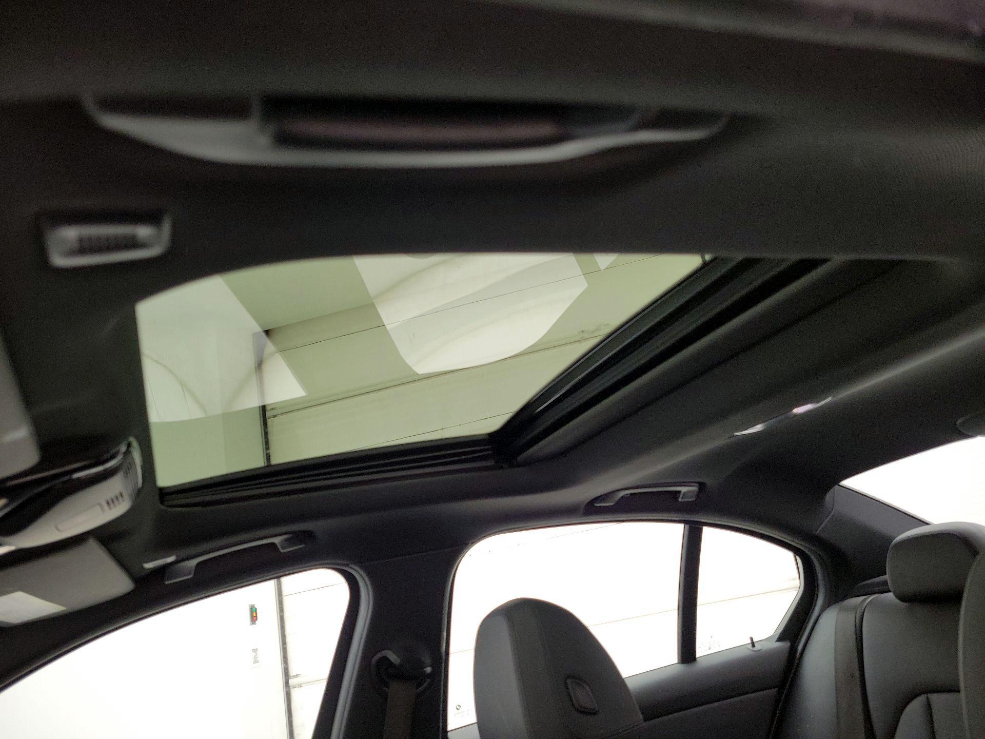 Thumbnail: 2021 BMW 3 Series - 20