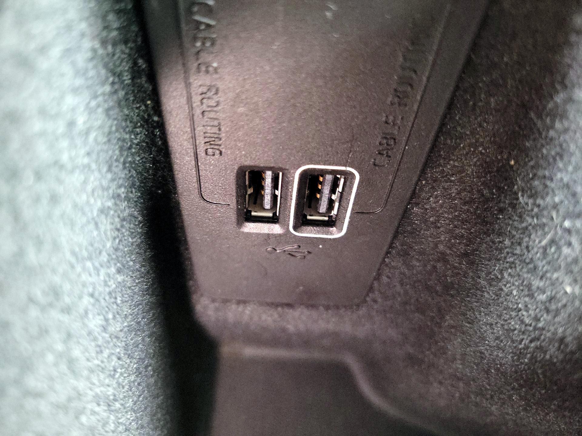 Thumbnail: 2021 Volvo XC60 - 19