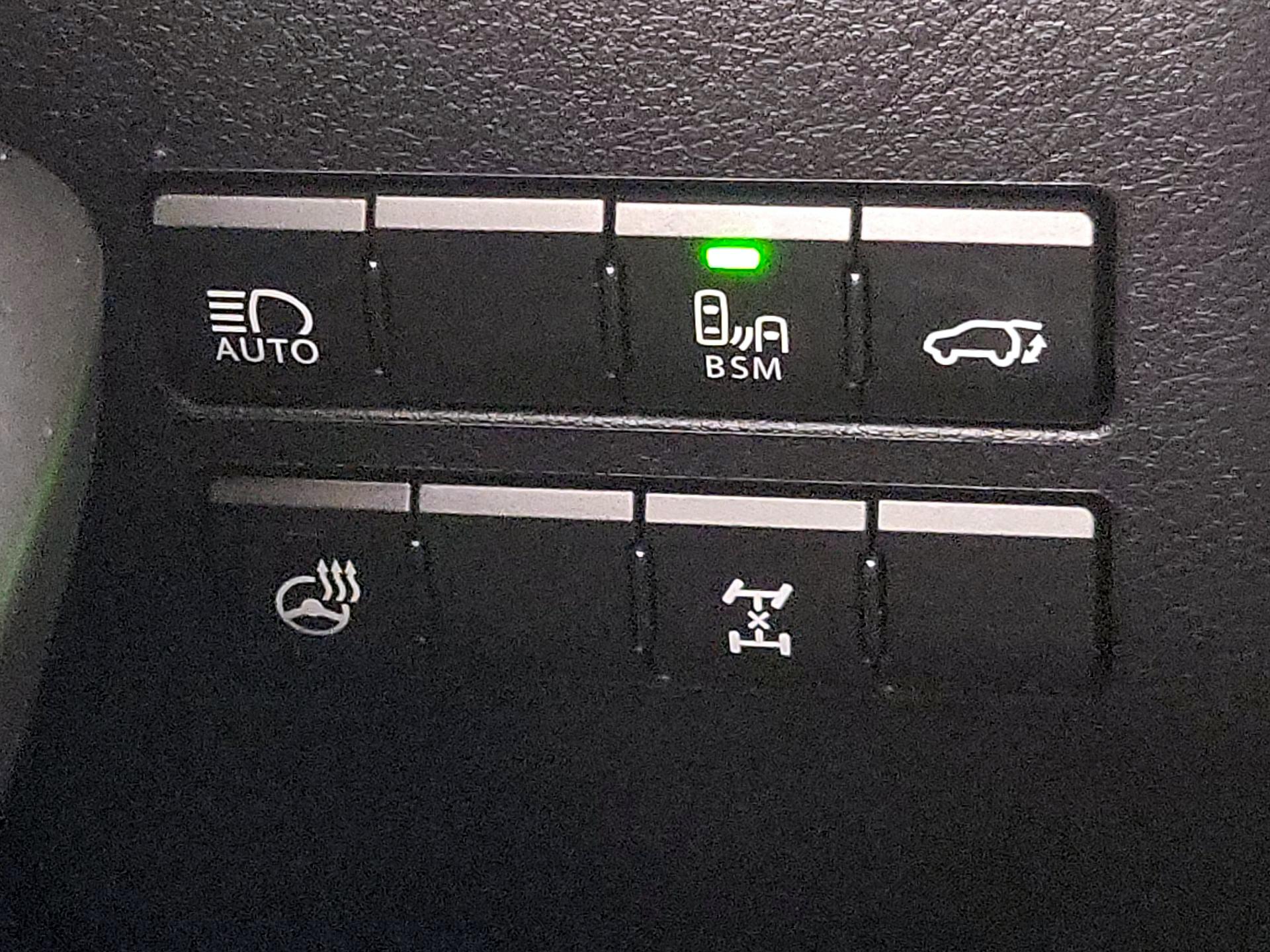 Thumbnail: 2021 Lexus NX - 13