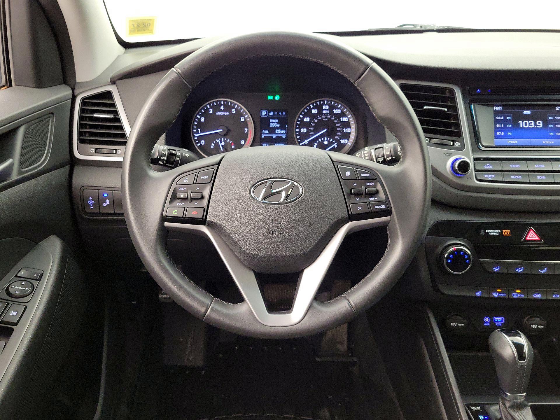 Thumbnail: 2017 Hyundai Tucson - 10