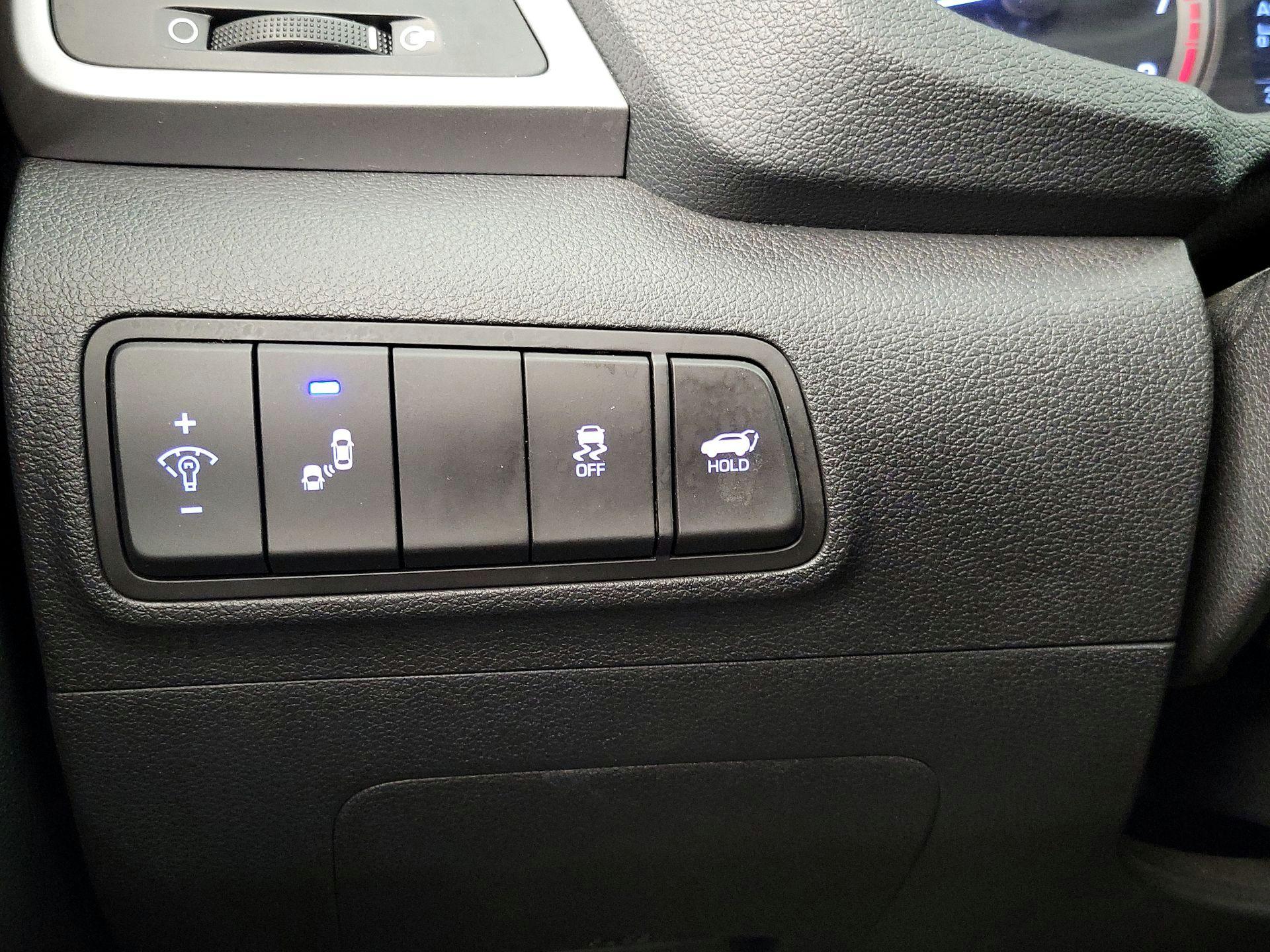 Thumbnail: 2017 Hyundai Tucson - 13