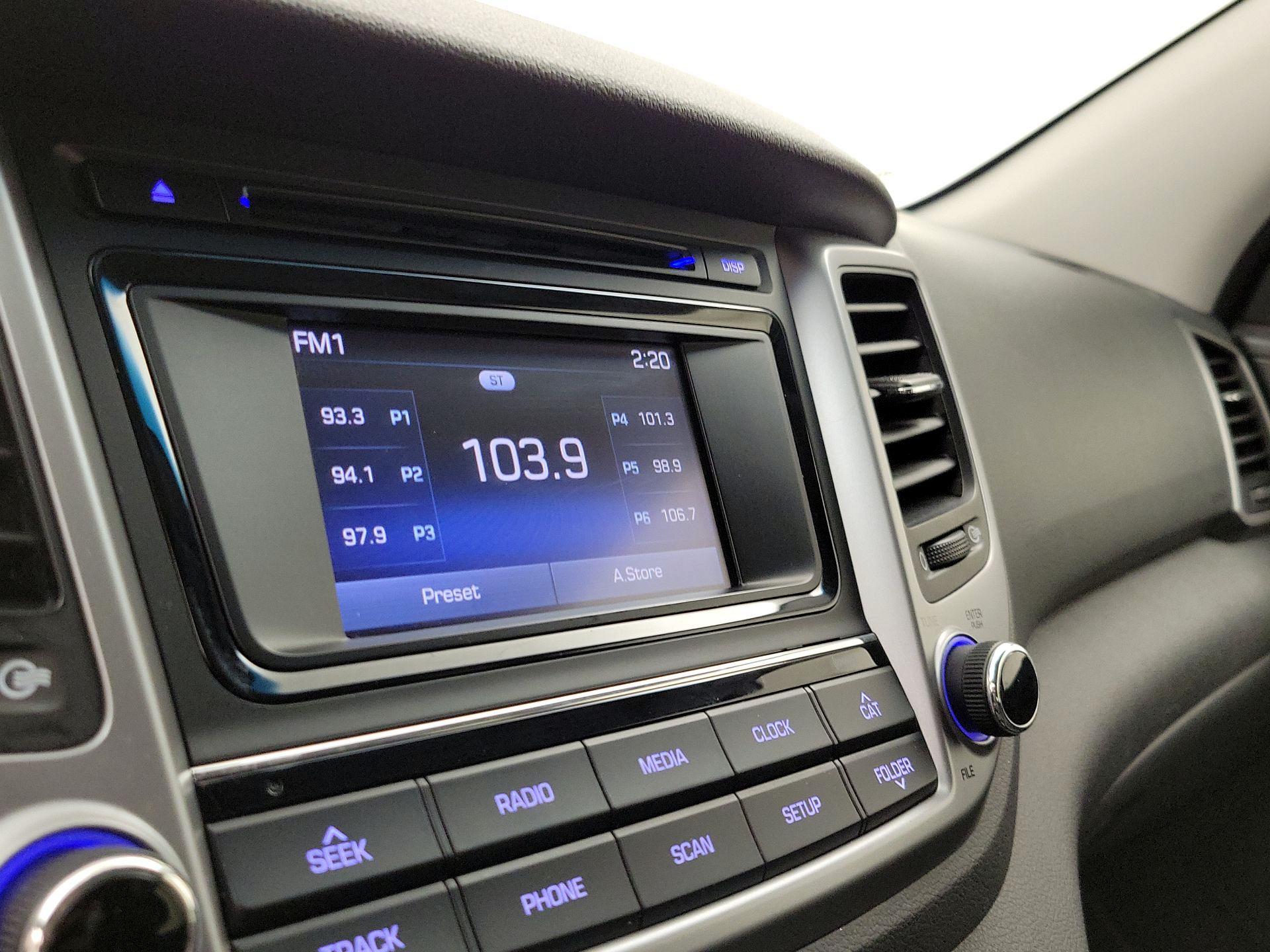 Thumbnail: 2017 Hyundai Tucson - 15