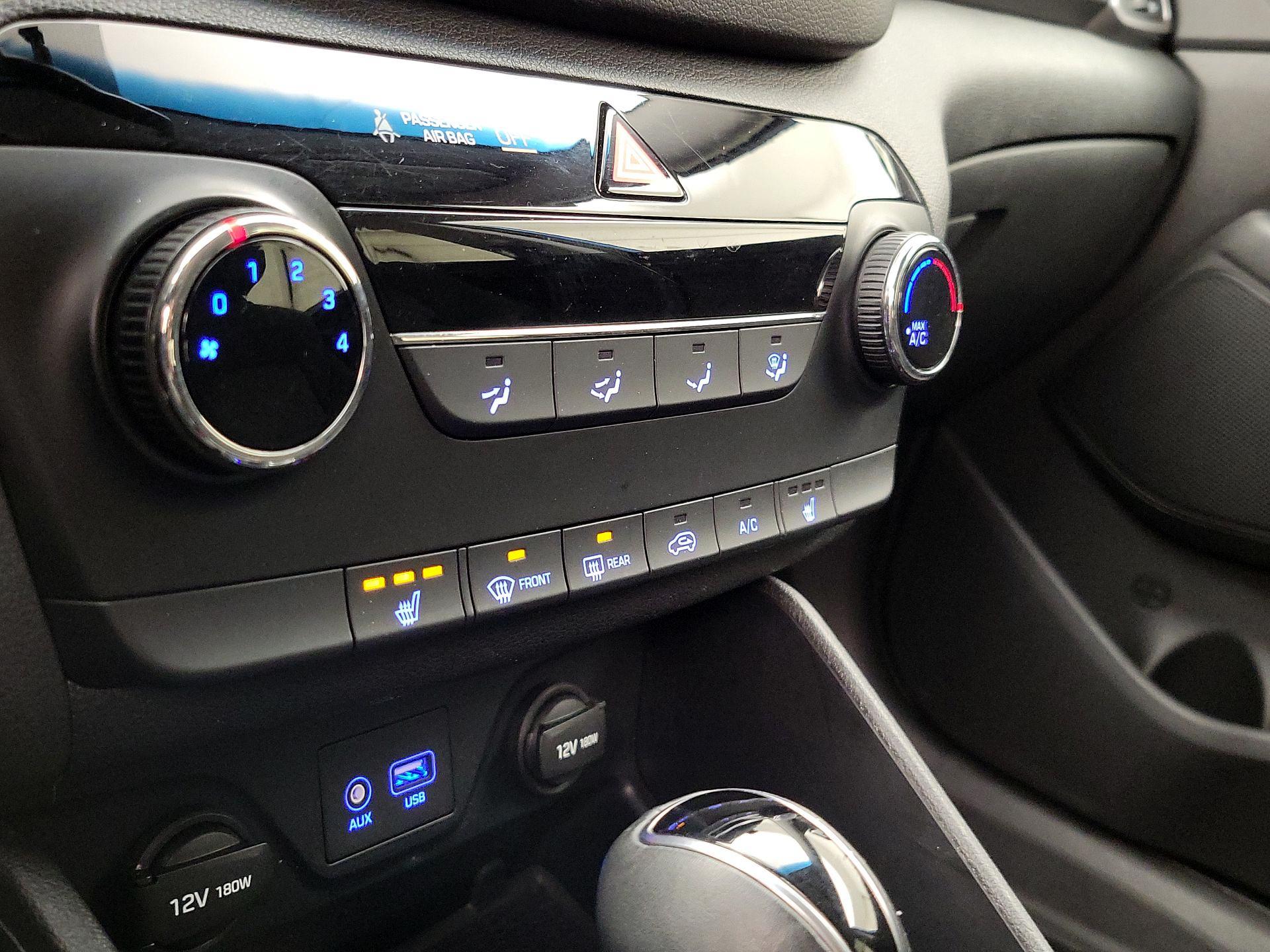 Thumbnail: 2017 Hyundai Tucson - 16