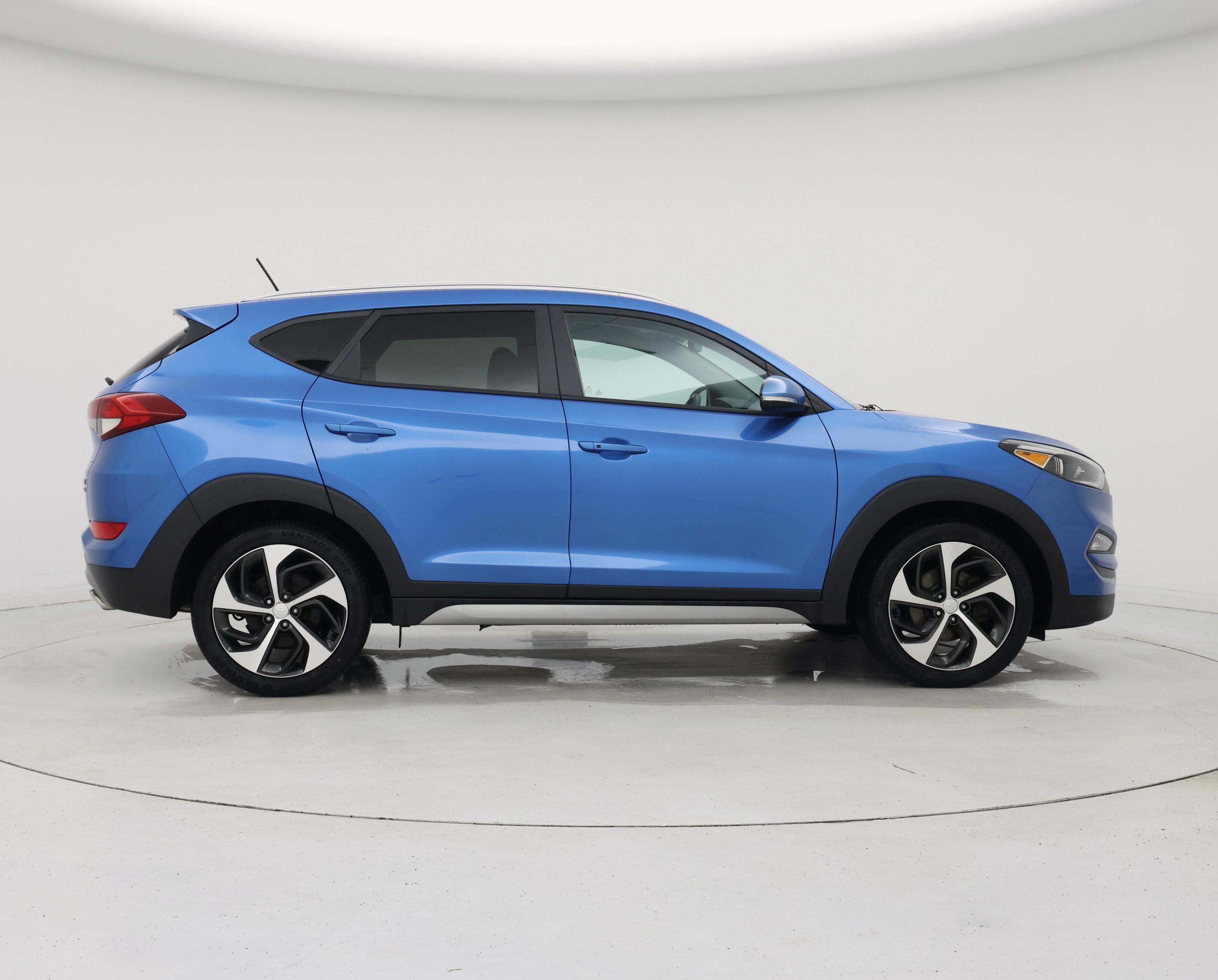 Thumbnail: 2017 Hyundai Tucson - 7